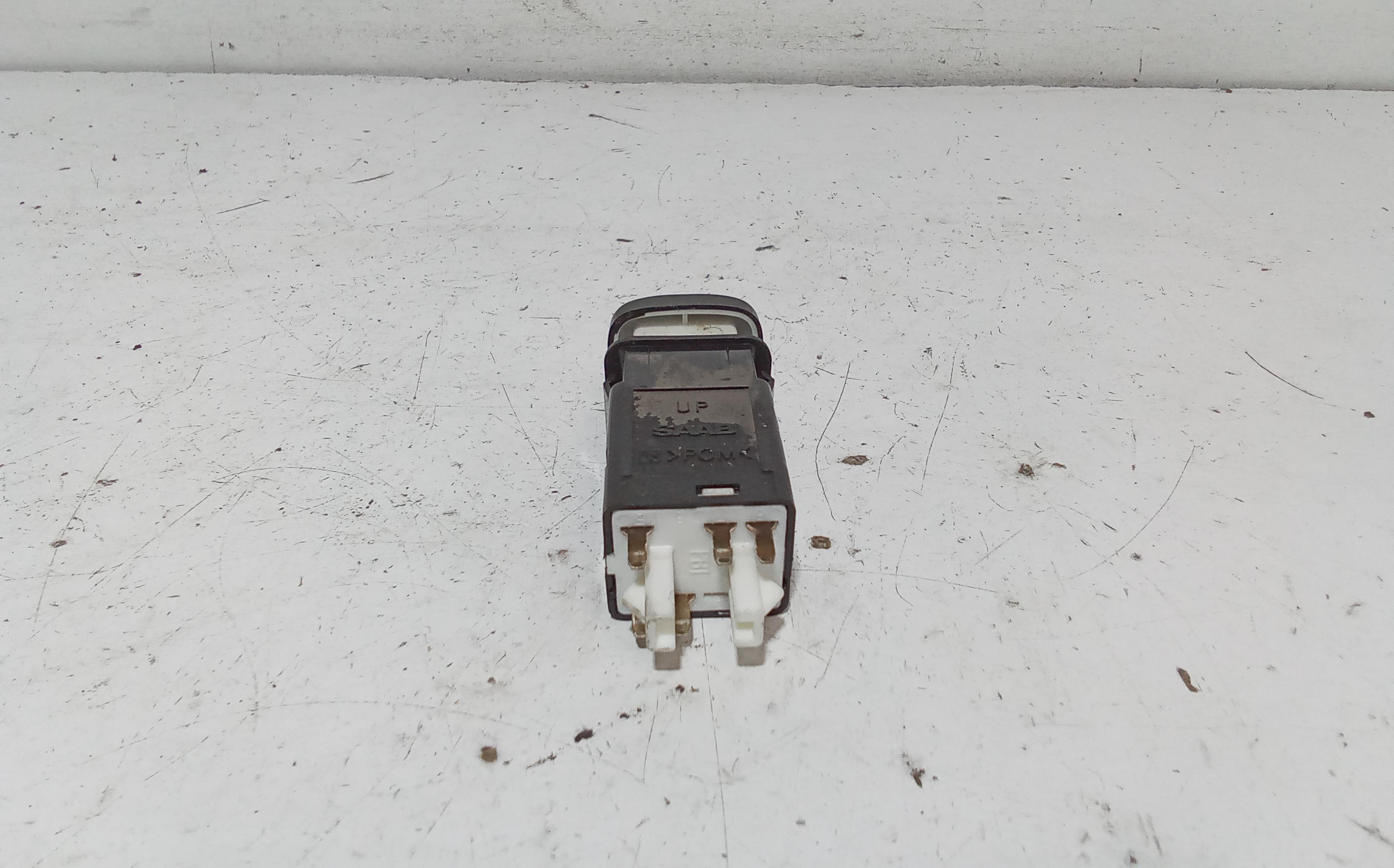 Pulsante SAAB 9-5 Berlina 2 Serie