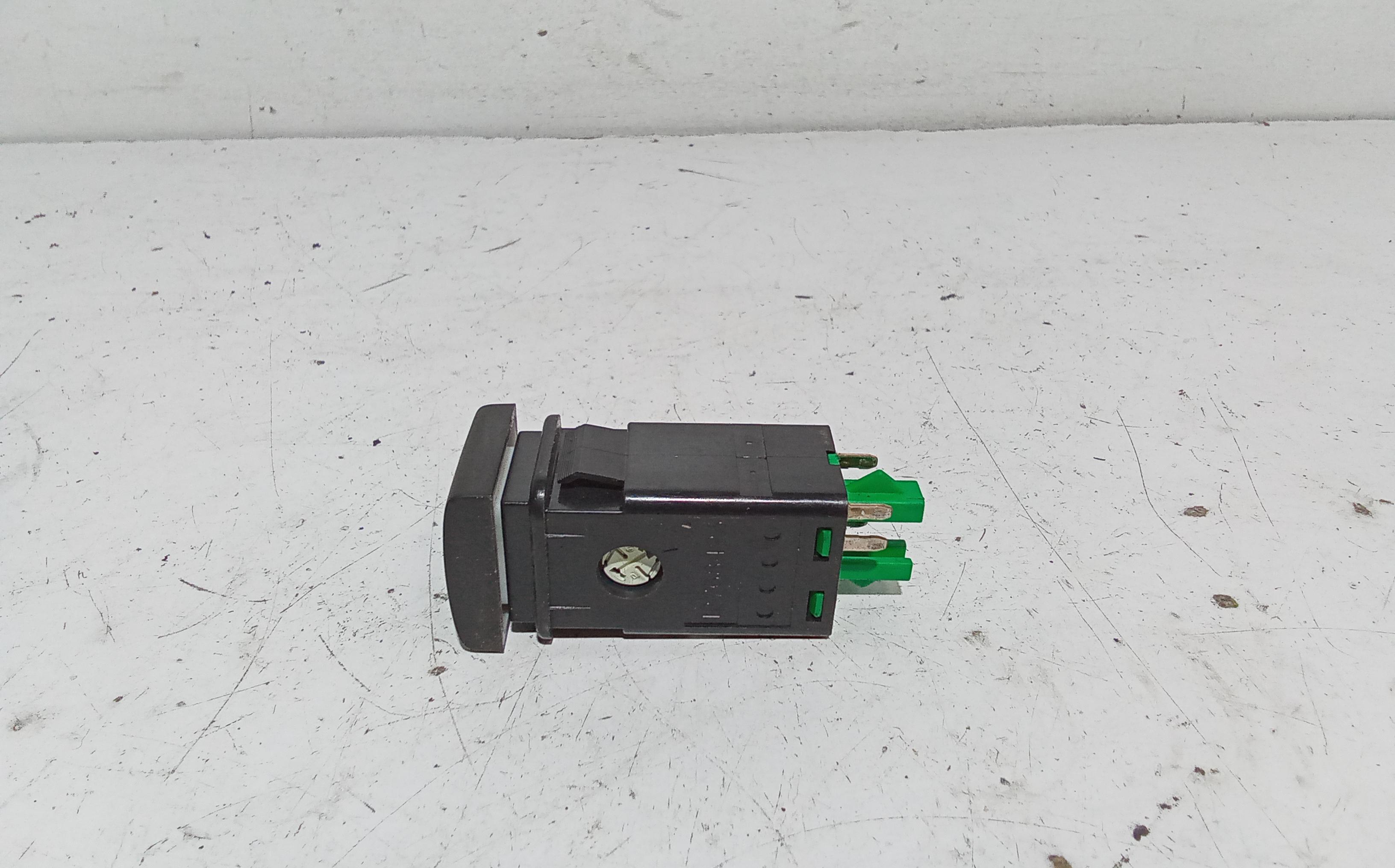 Pulsante SAAB 9-5 Berlina 2 Serie