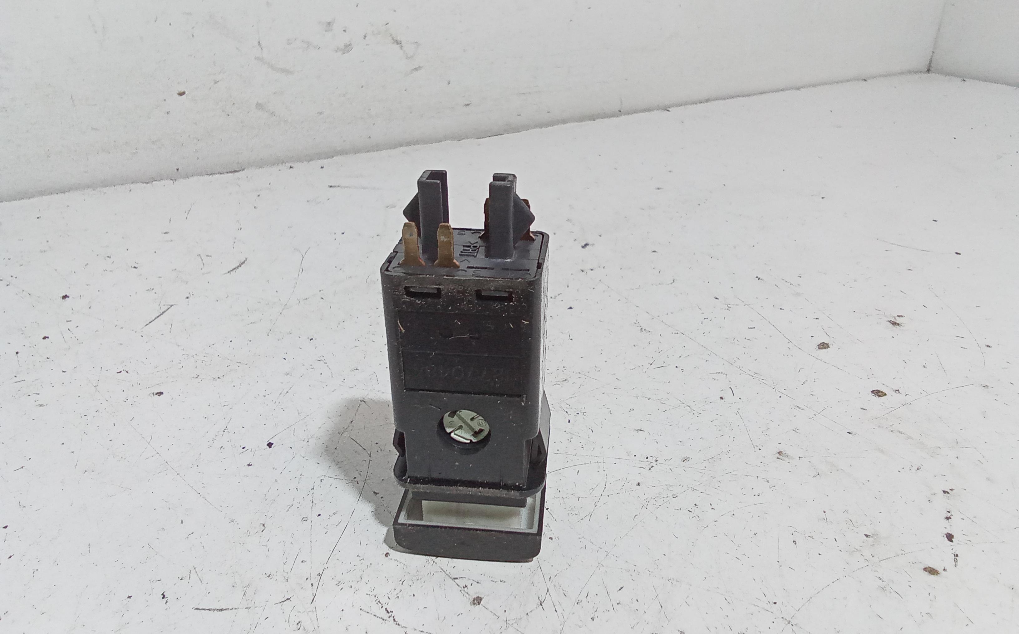 Pulsante SAAB 9-5 Berlina 2 Serie