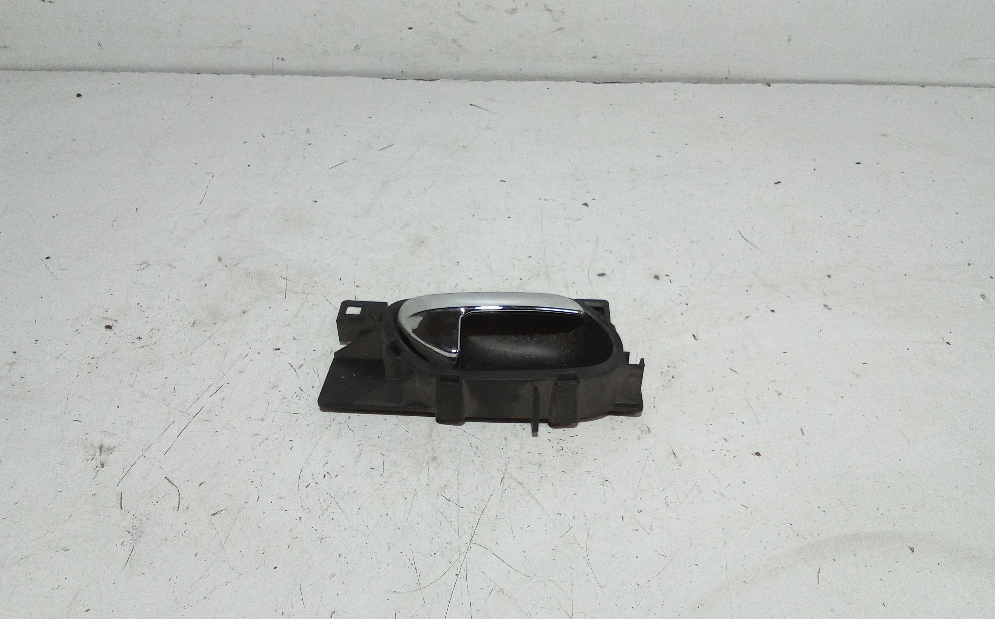 Maniglia interna Posteriore Destra PEUGEOT 407 S. Wagon