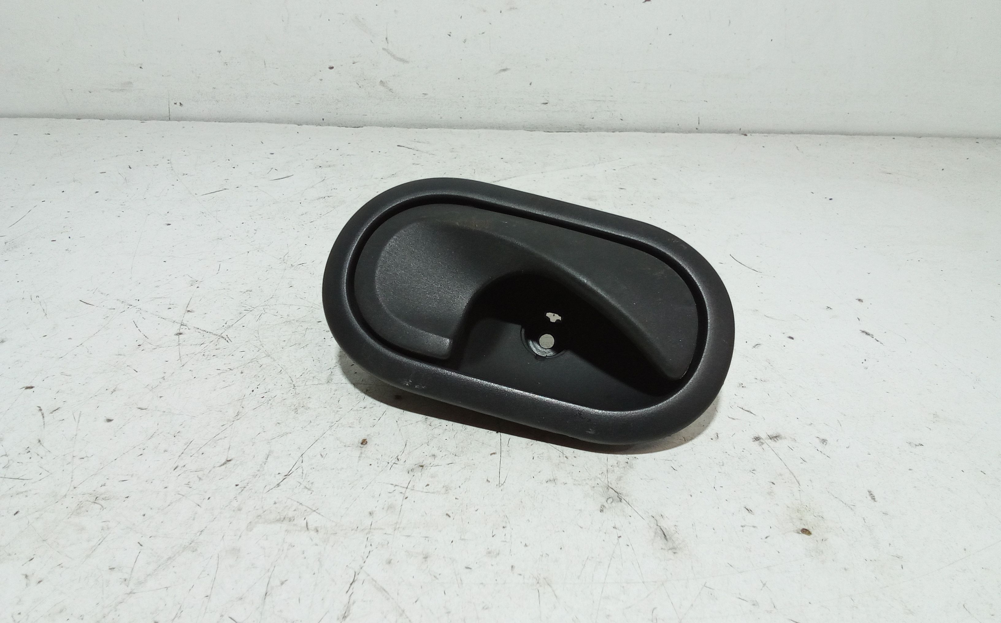 Maniglia interna Anteriore Destra RENAULT Clio Serie (04>08)