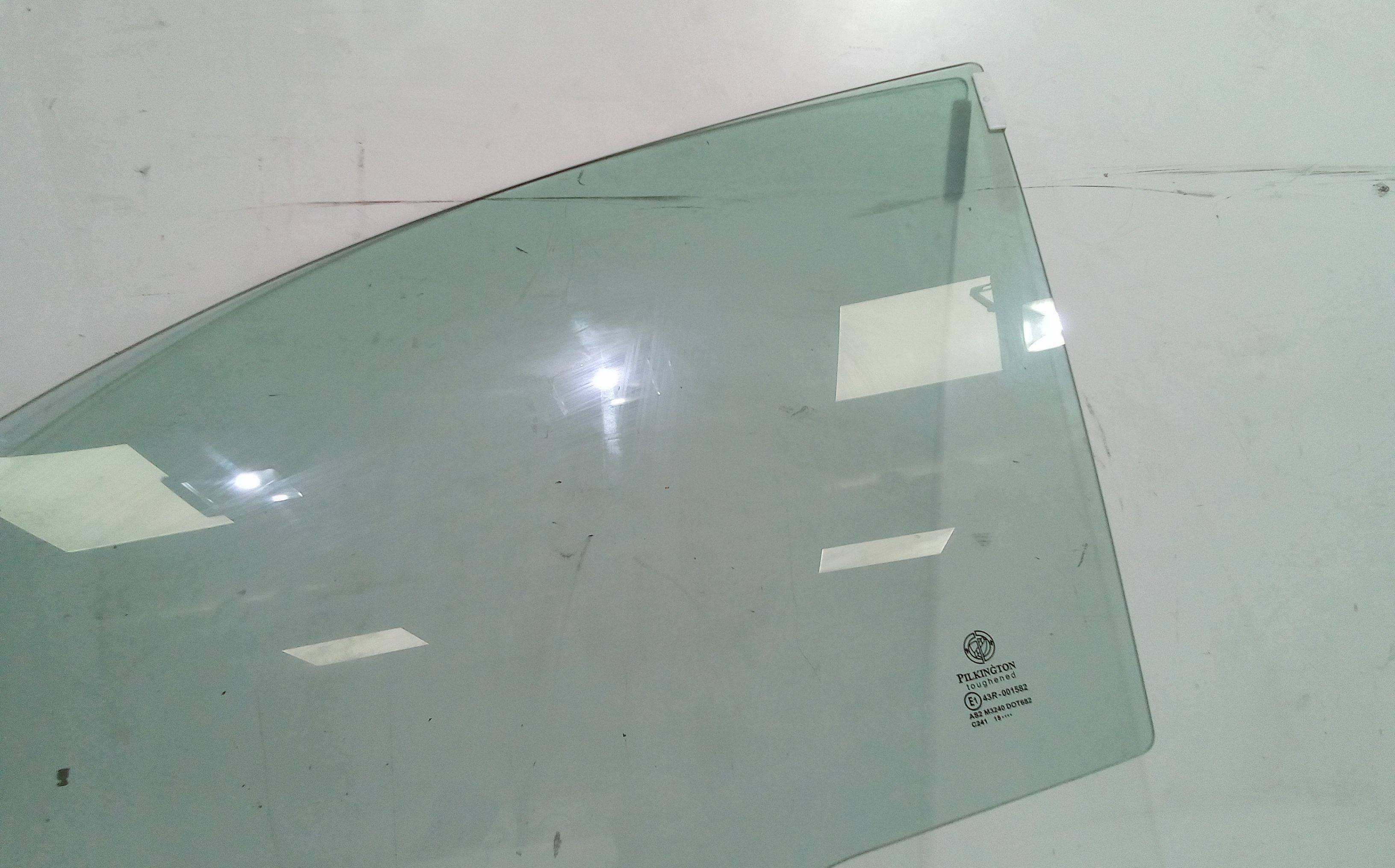 Vetro scendente anteriore Sinistro LANCIA Ypsilon 4 Serie