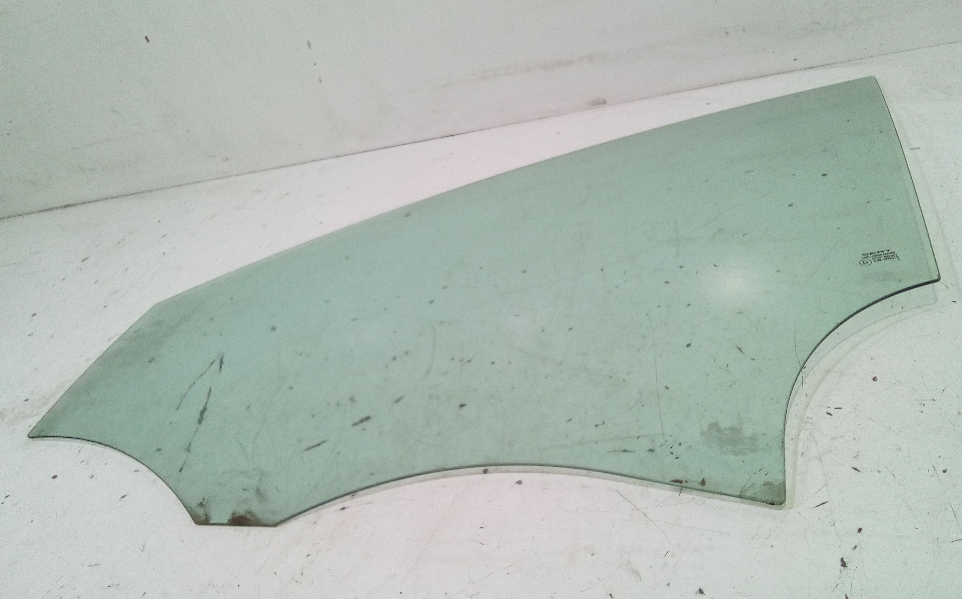 Vetro scendente anteriore Sinistro SEAT Ibiza Serie (08>12)