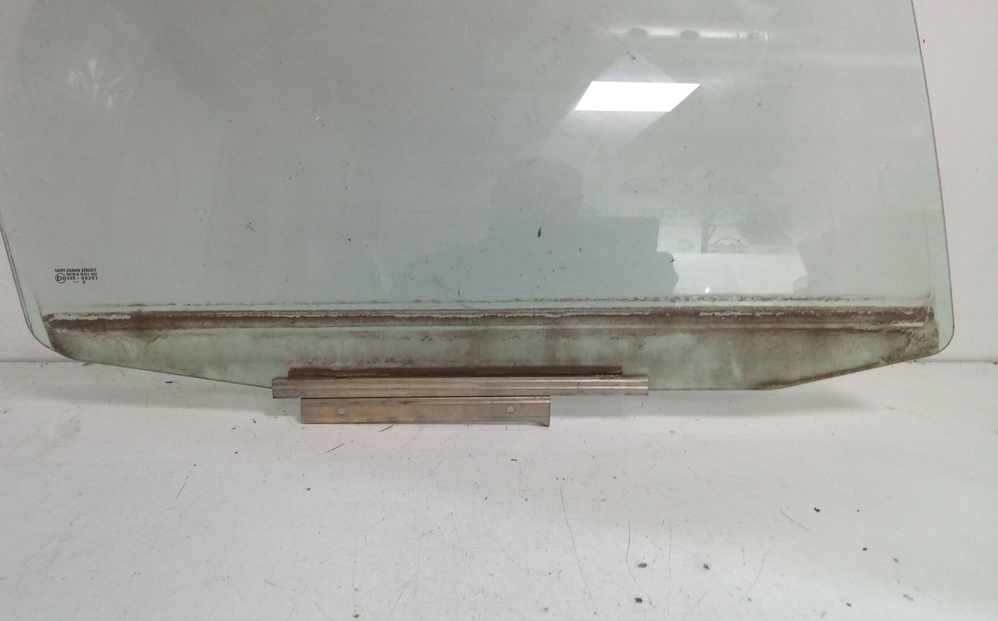 Vetro scendente anteriore destro FIAT Sedici 1 Serie