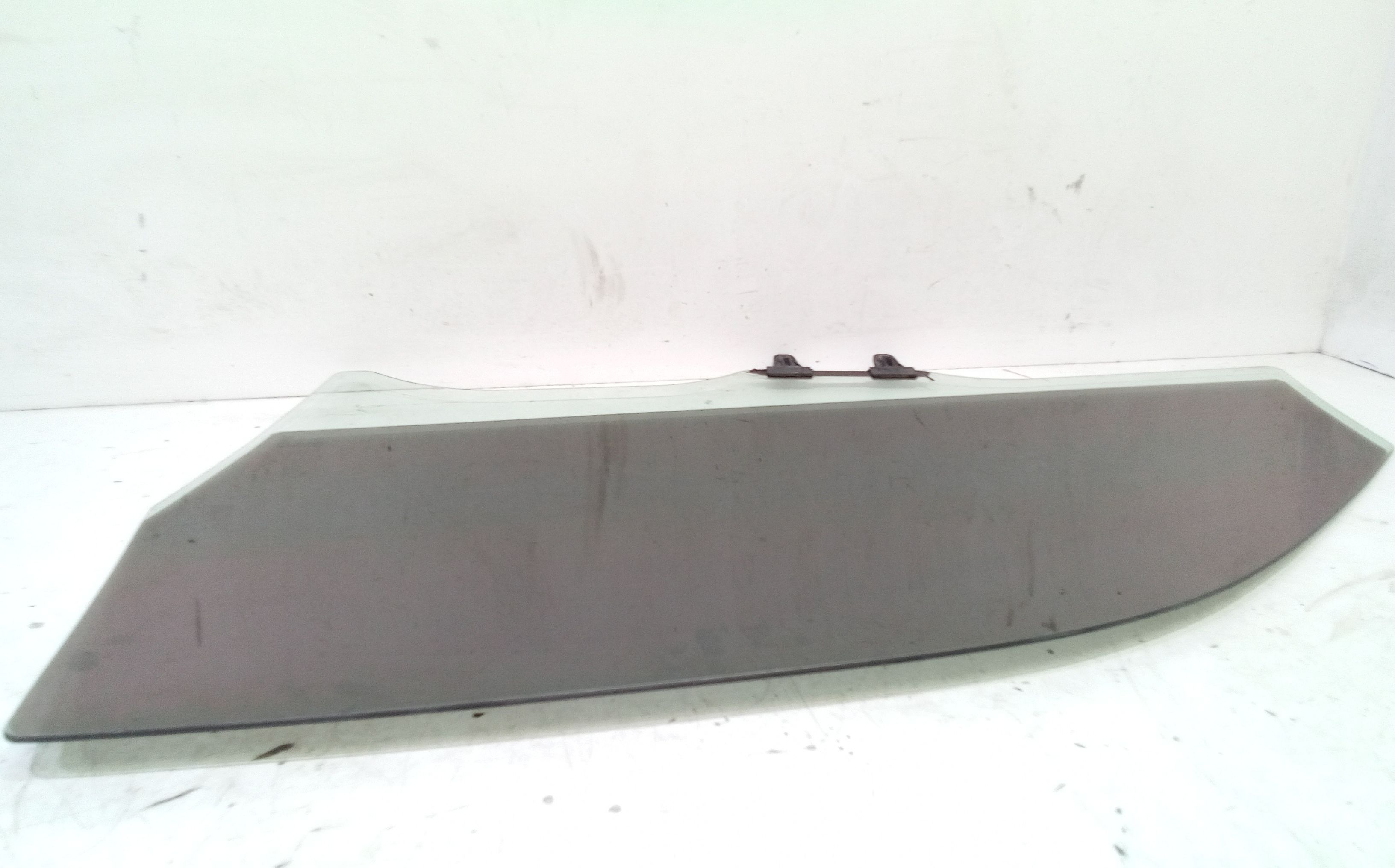 Vetro scendente anteriore destro SUZUKI Grand Vitara 3P