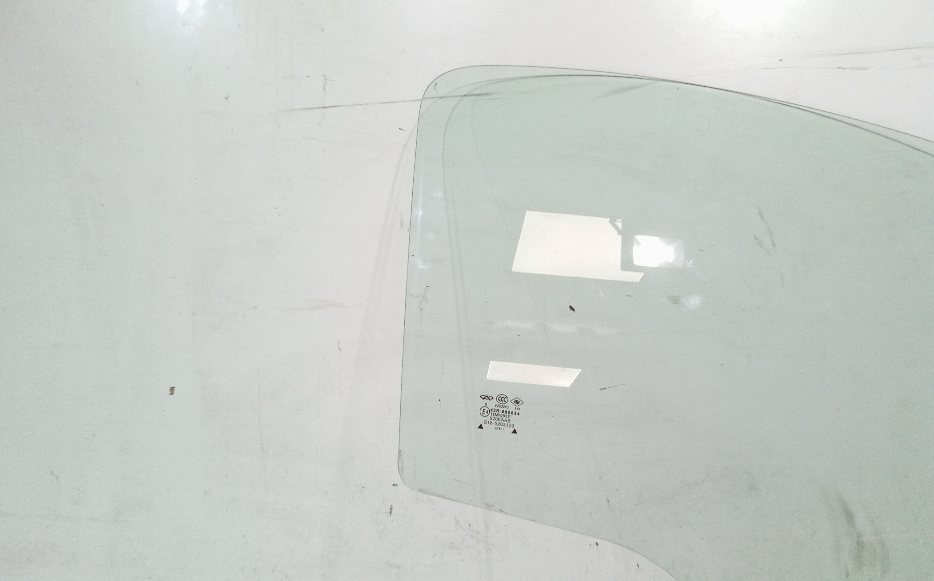 Vetro scendente anteriore destro DR 1 1 Serie