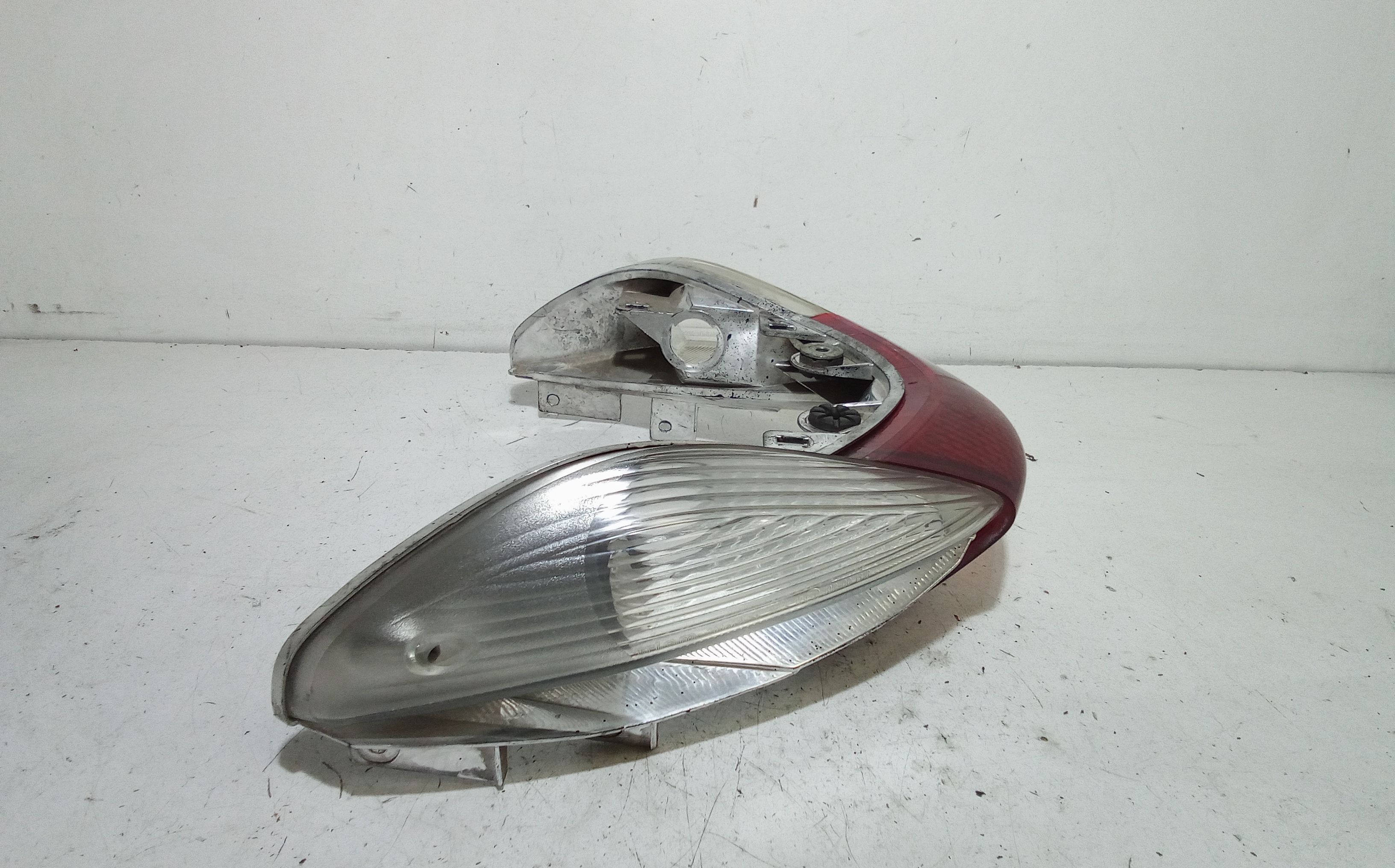 Stop posteriore HONDA SH 300cc