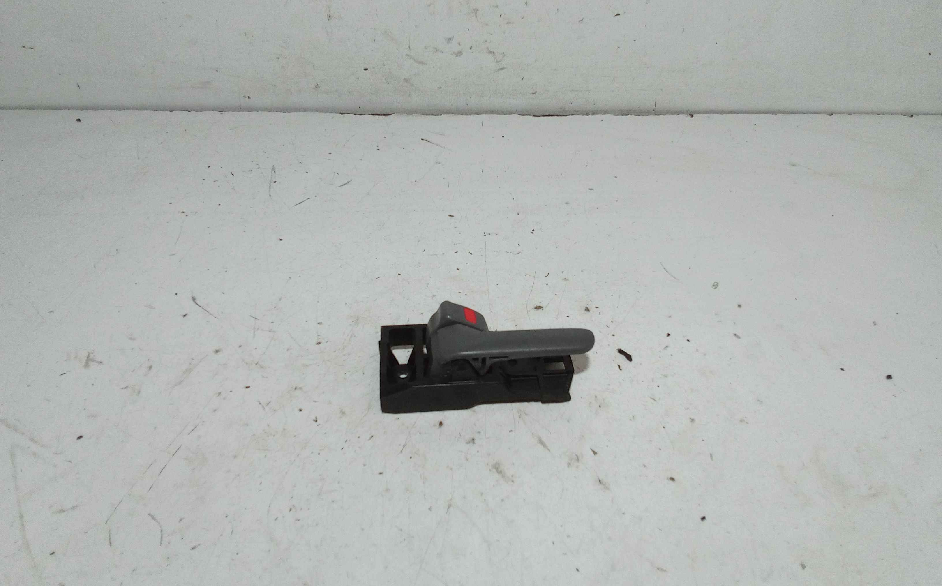 Maniglia interna anteriore Sinistra TOYOTA Rav4 2 Serie