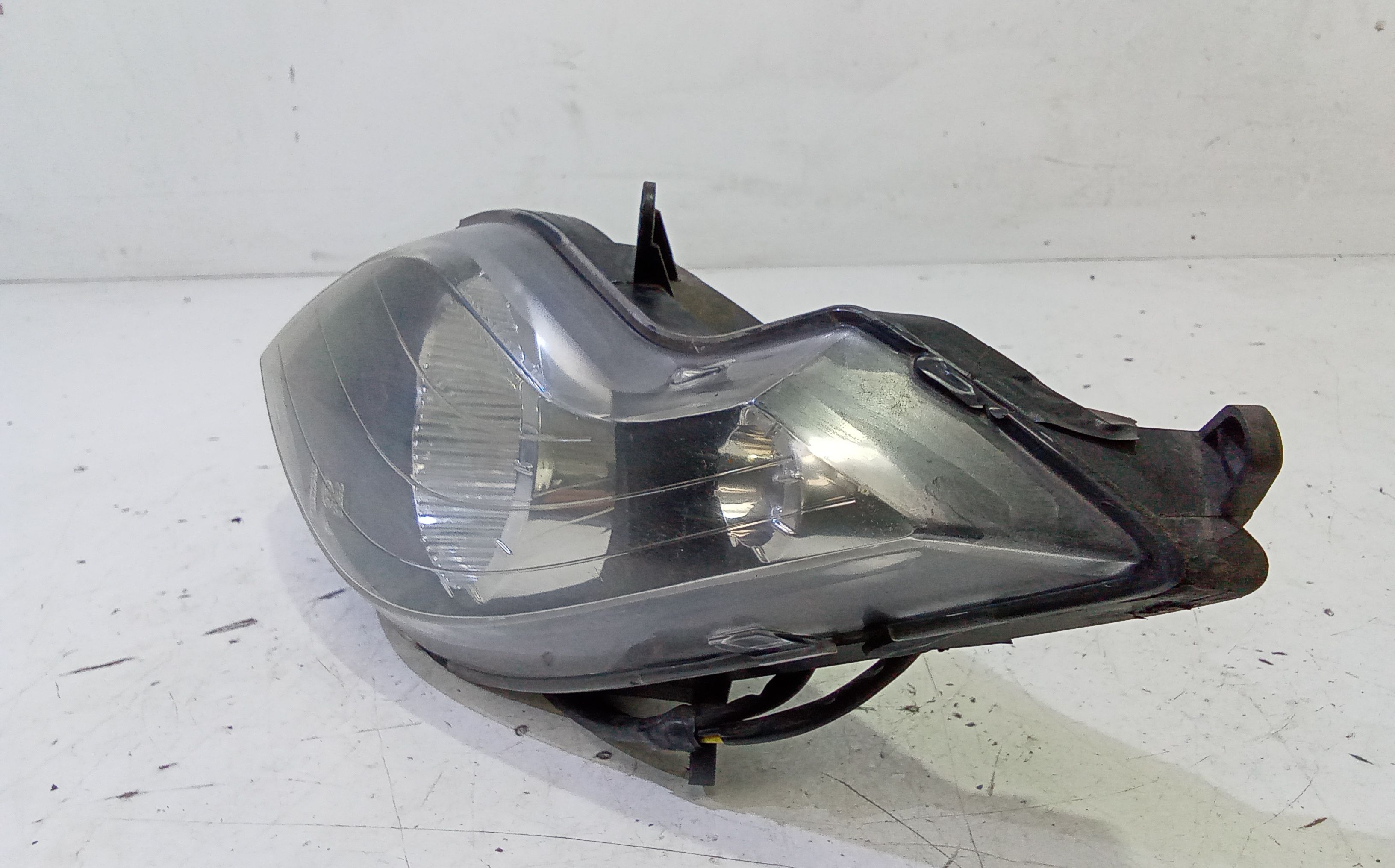 Faro anteriore BENELLI Caffenero 125cc (11>16)
