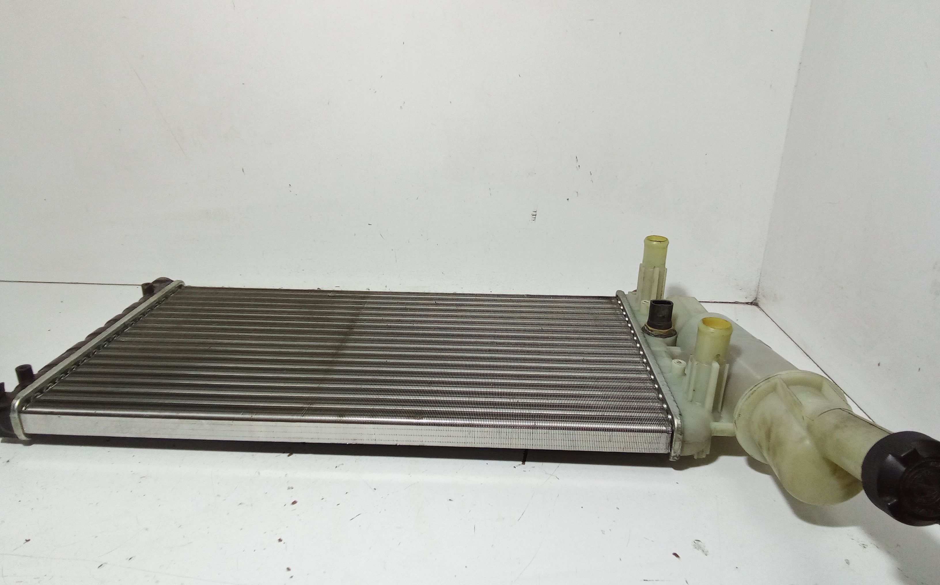 Radiatore acqua FIAT Punto Berlina 3P