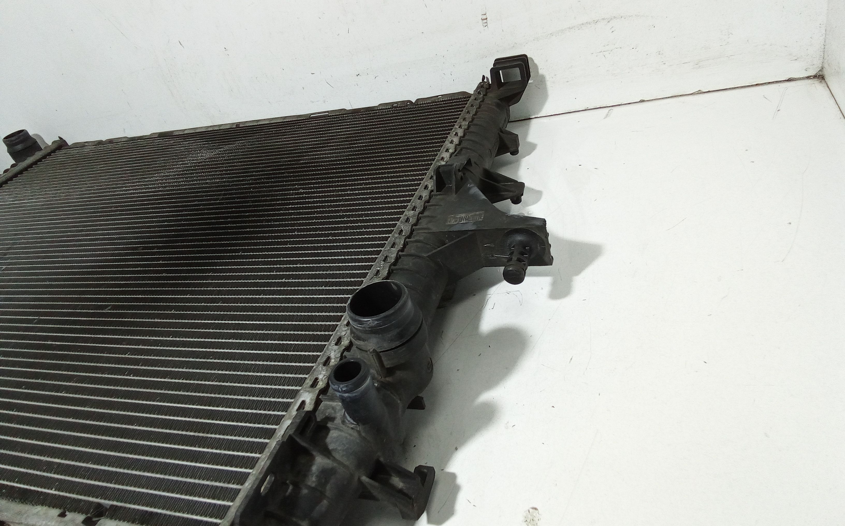 Radiatore acqua VOLKSWAGEN Touareg 1 Serie