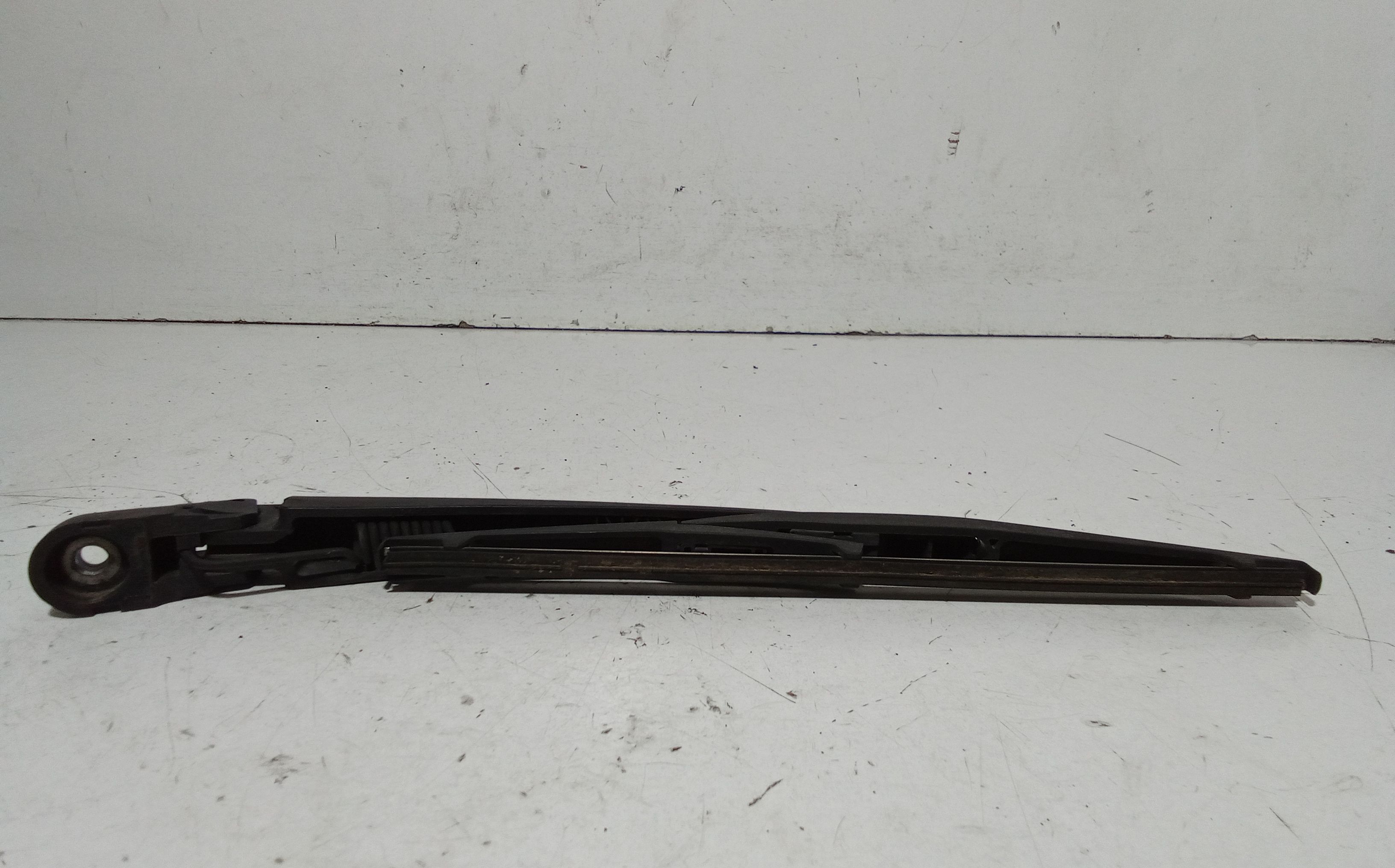 Braccio tergi posteriore SUZUKI Swift 4 Serie (04>10)