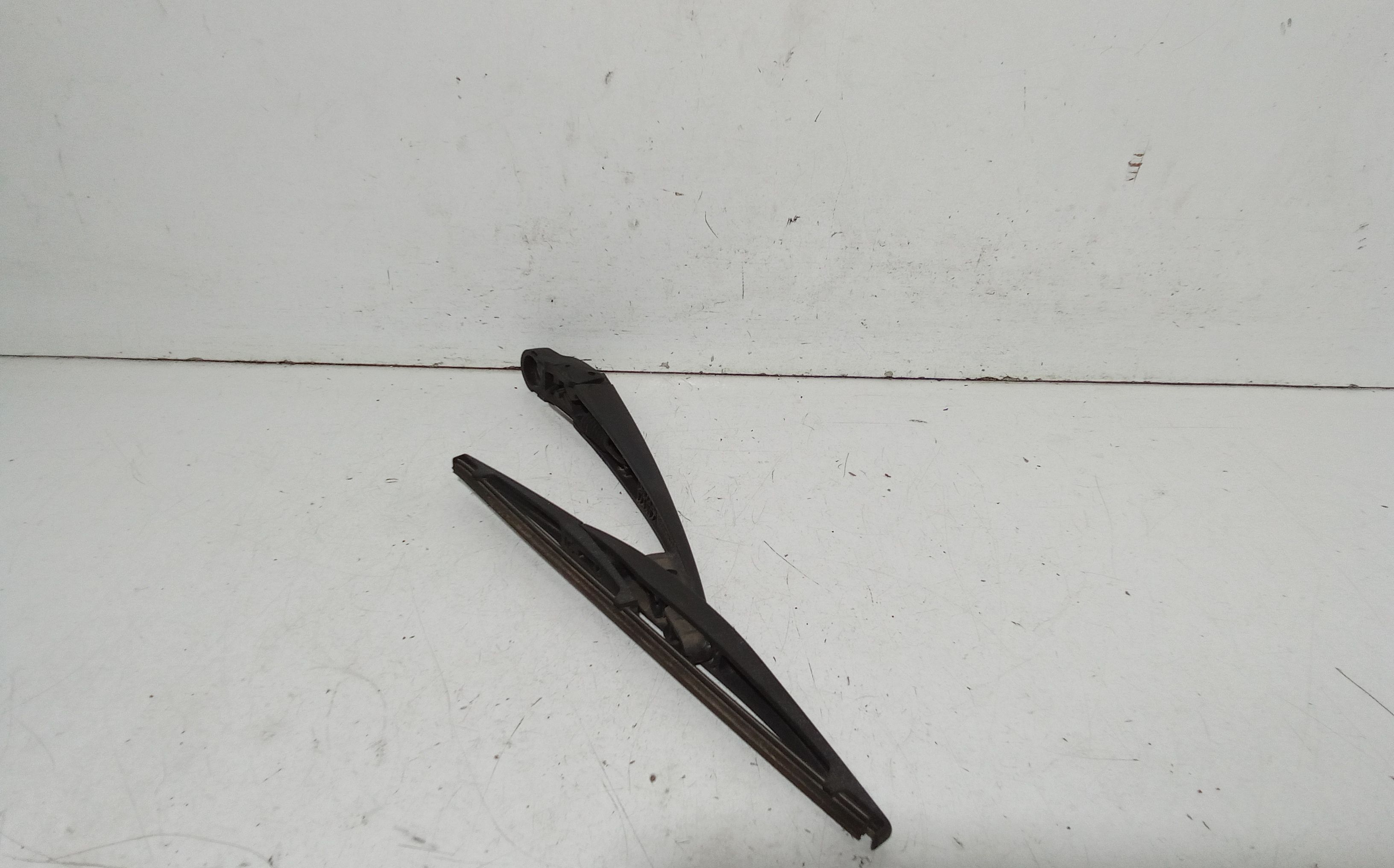 Braccio tergi posteriore SUZUKI Swift 4 Serie (04>10)