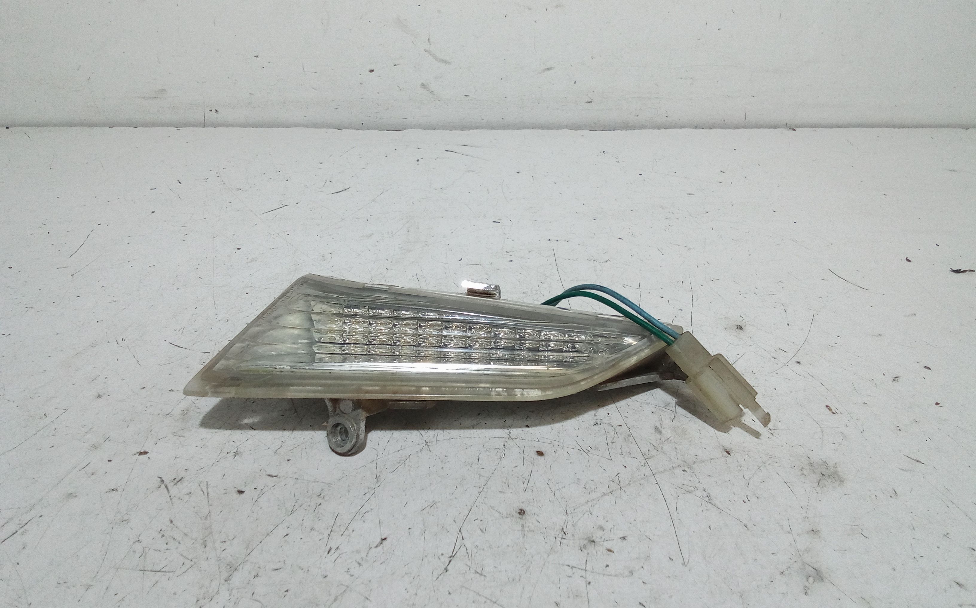 Freccia ant DX Kymco People 125