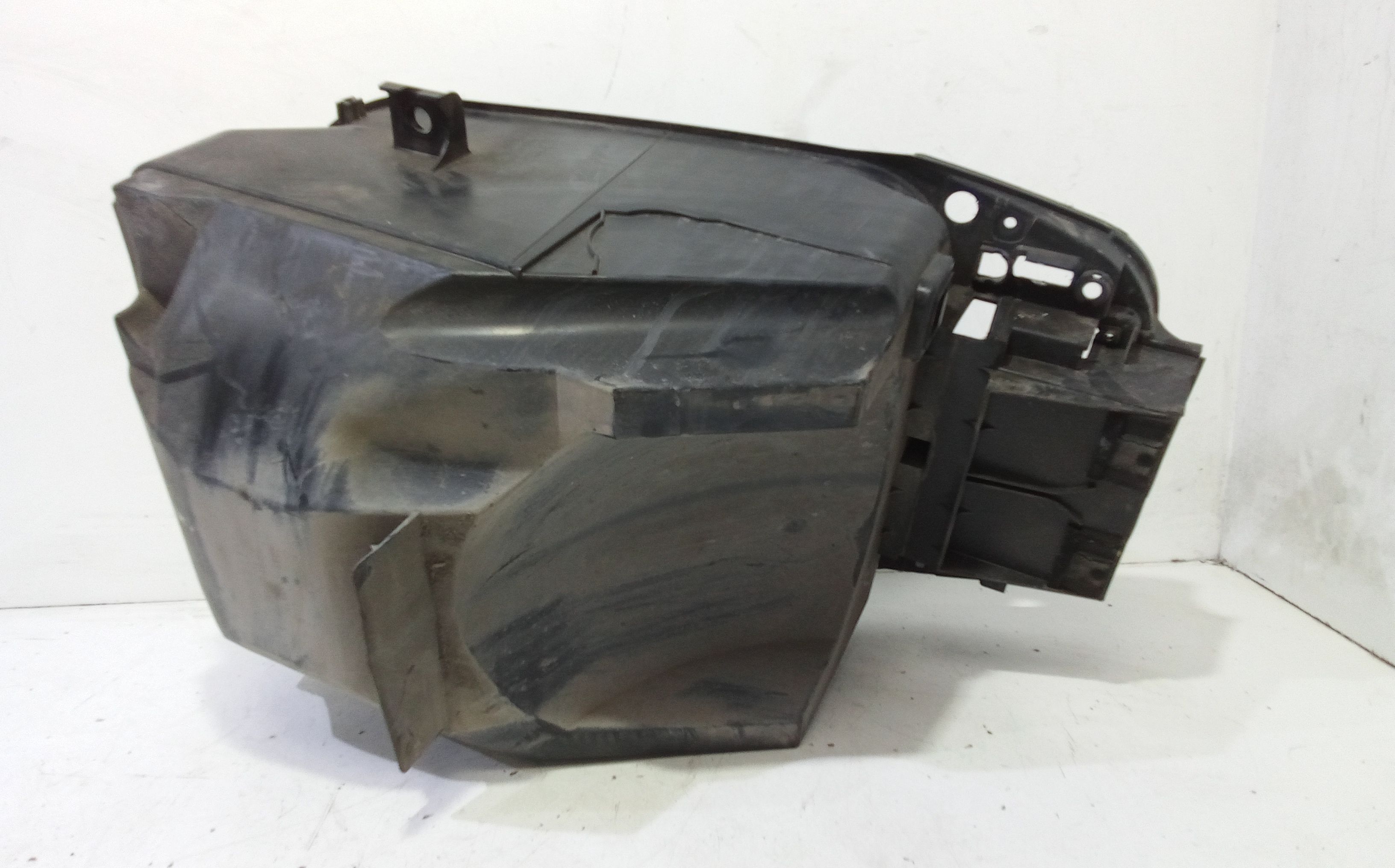 Vano sotto sella Yamaha Tmax 500cc