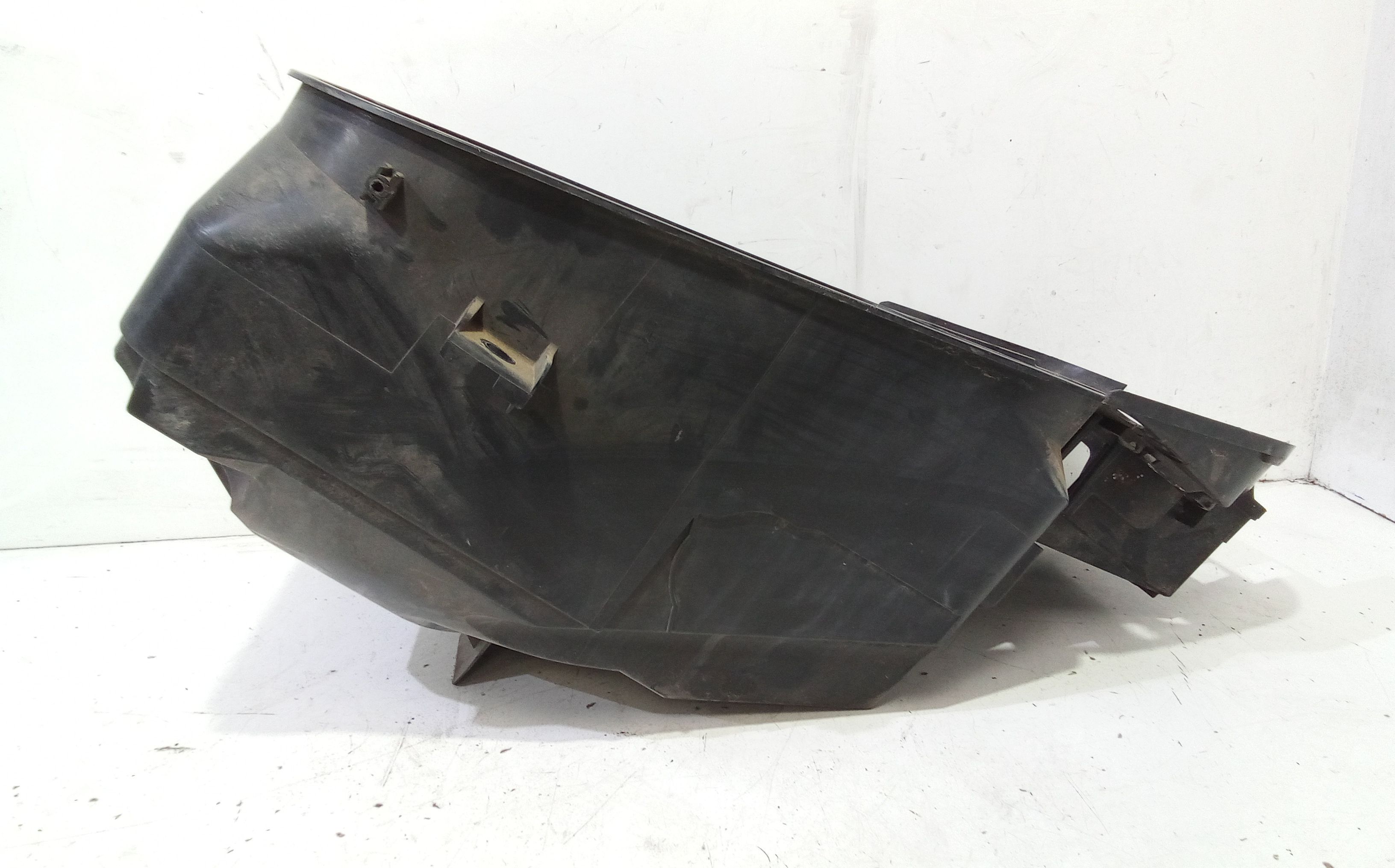 Vano sotto sella Yamaha Tmax 500cc