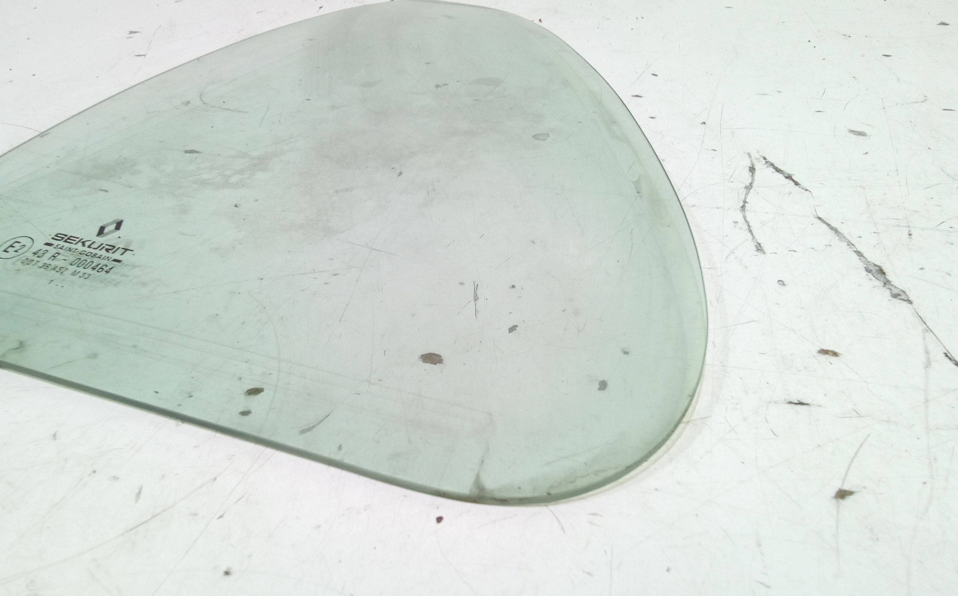 Vetro fisso posteriore SX guida RENAULT Clio Serie (90>93)