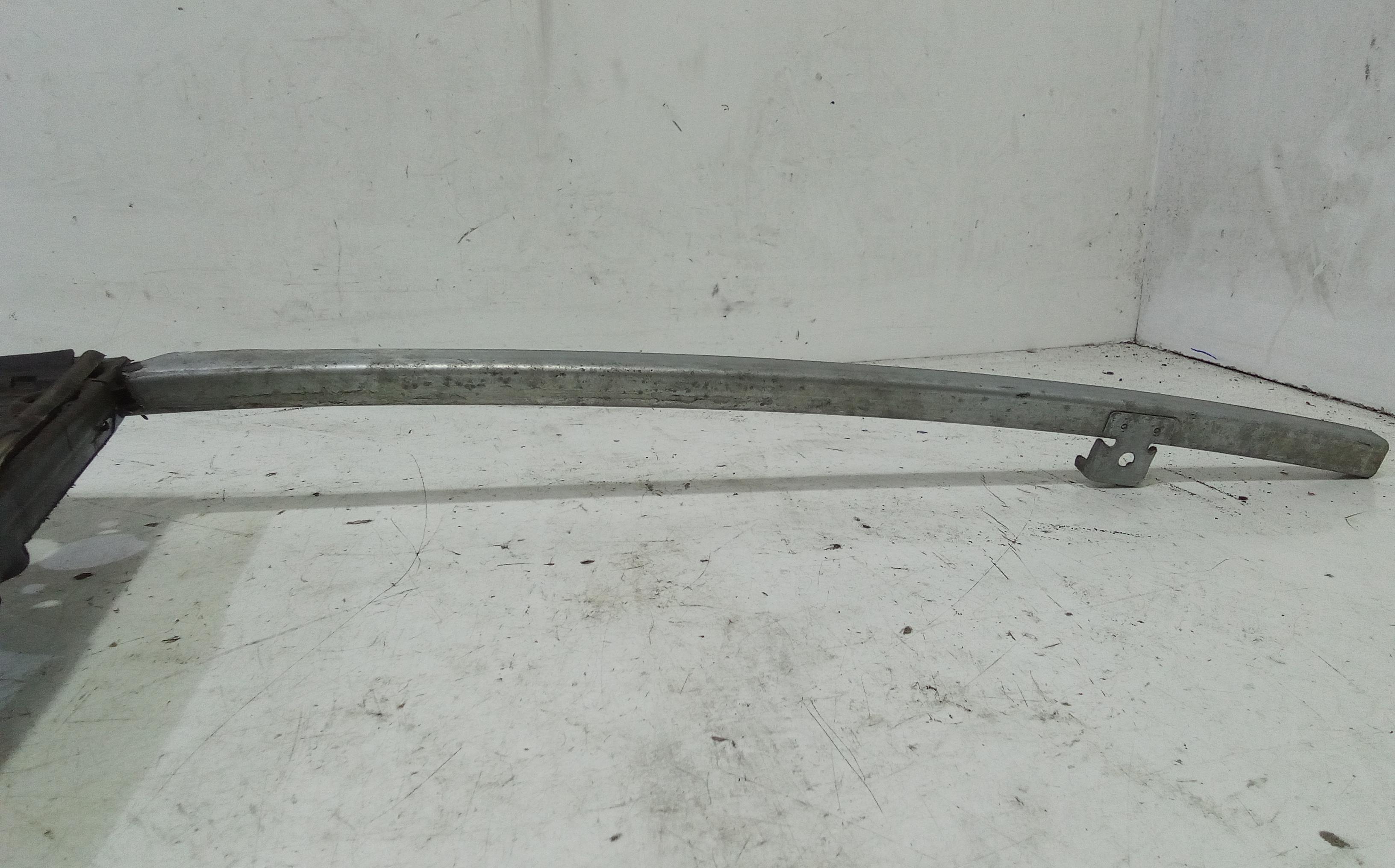 Deflettore ant SX PEUGEOT 307 S. Wagon 2 Serie