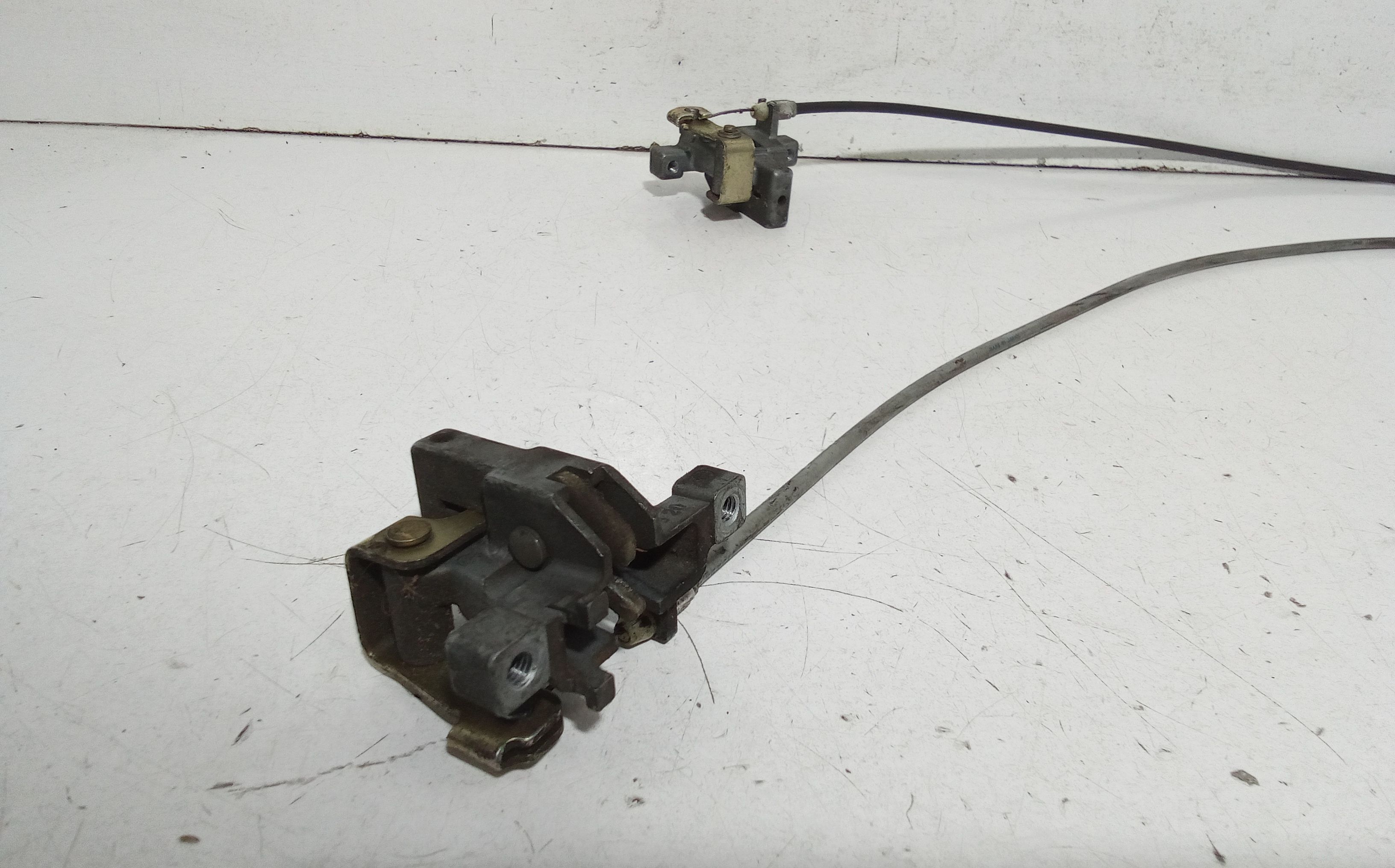 Serratura sella Yamaha Majesty 250cc (99>06)