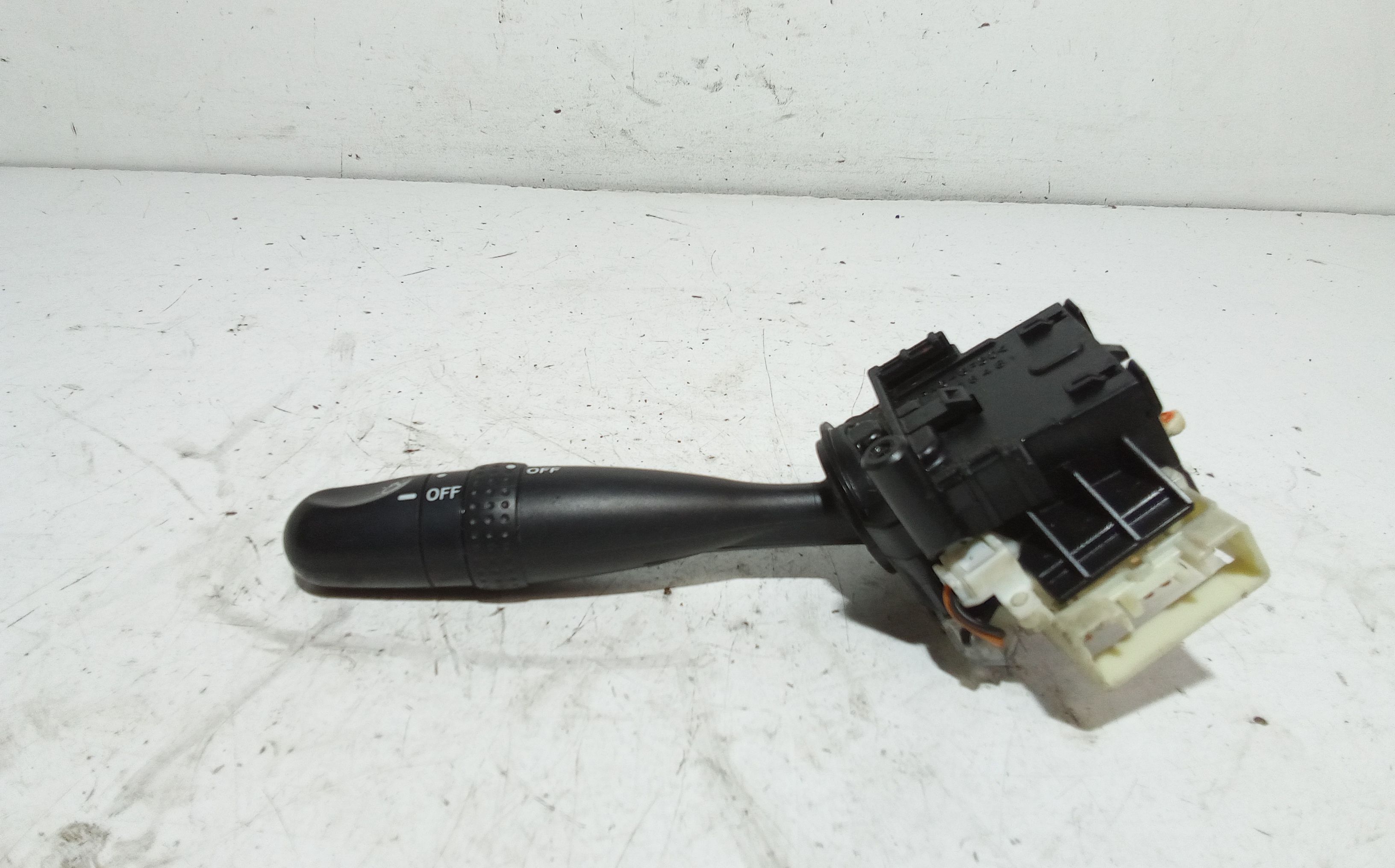 Devioluci sinistro SUBARU Justy 3 Serie