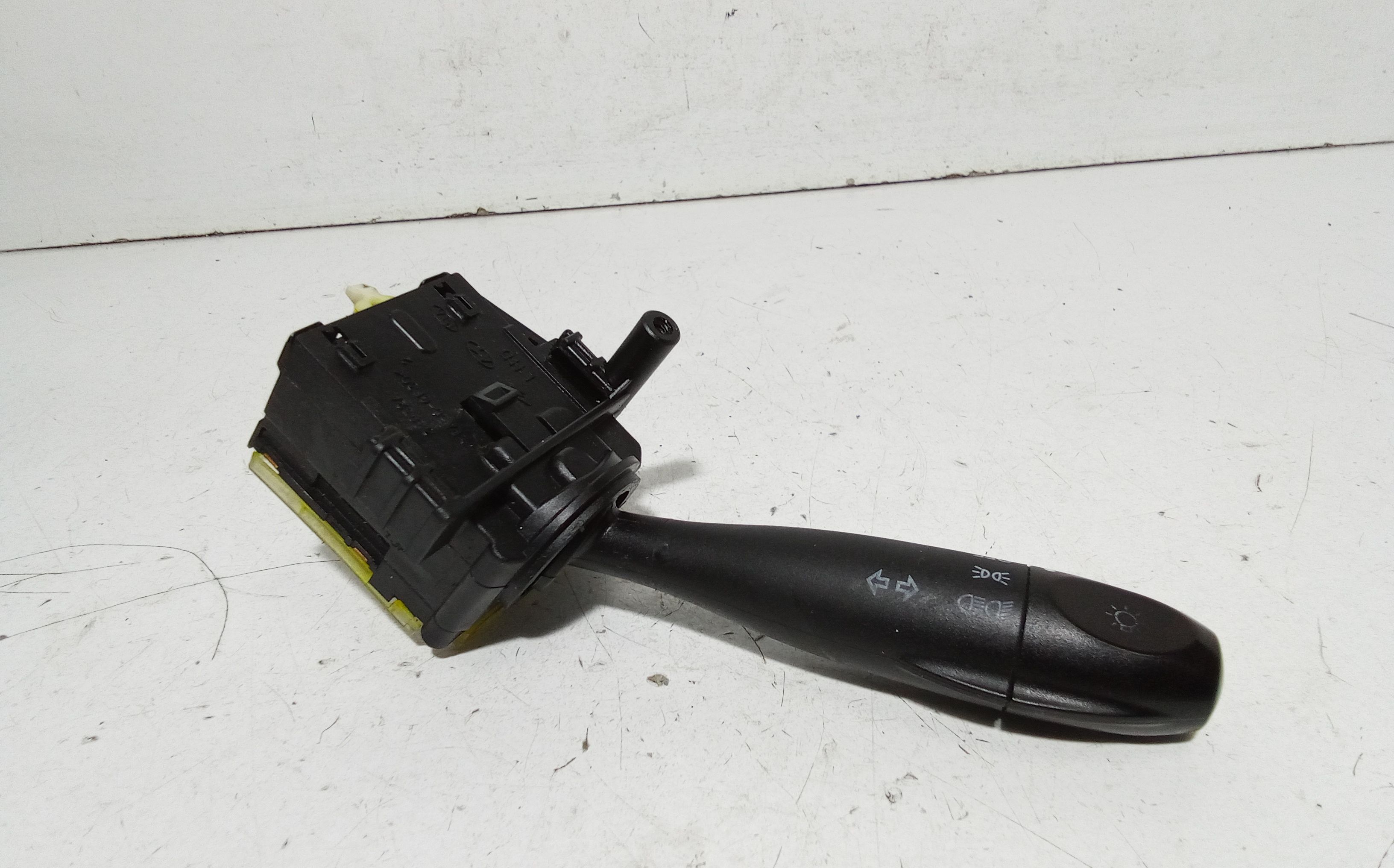 Devioluci sinistro HYUNDAI Getz 1 Serie