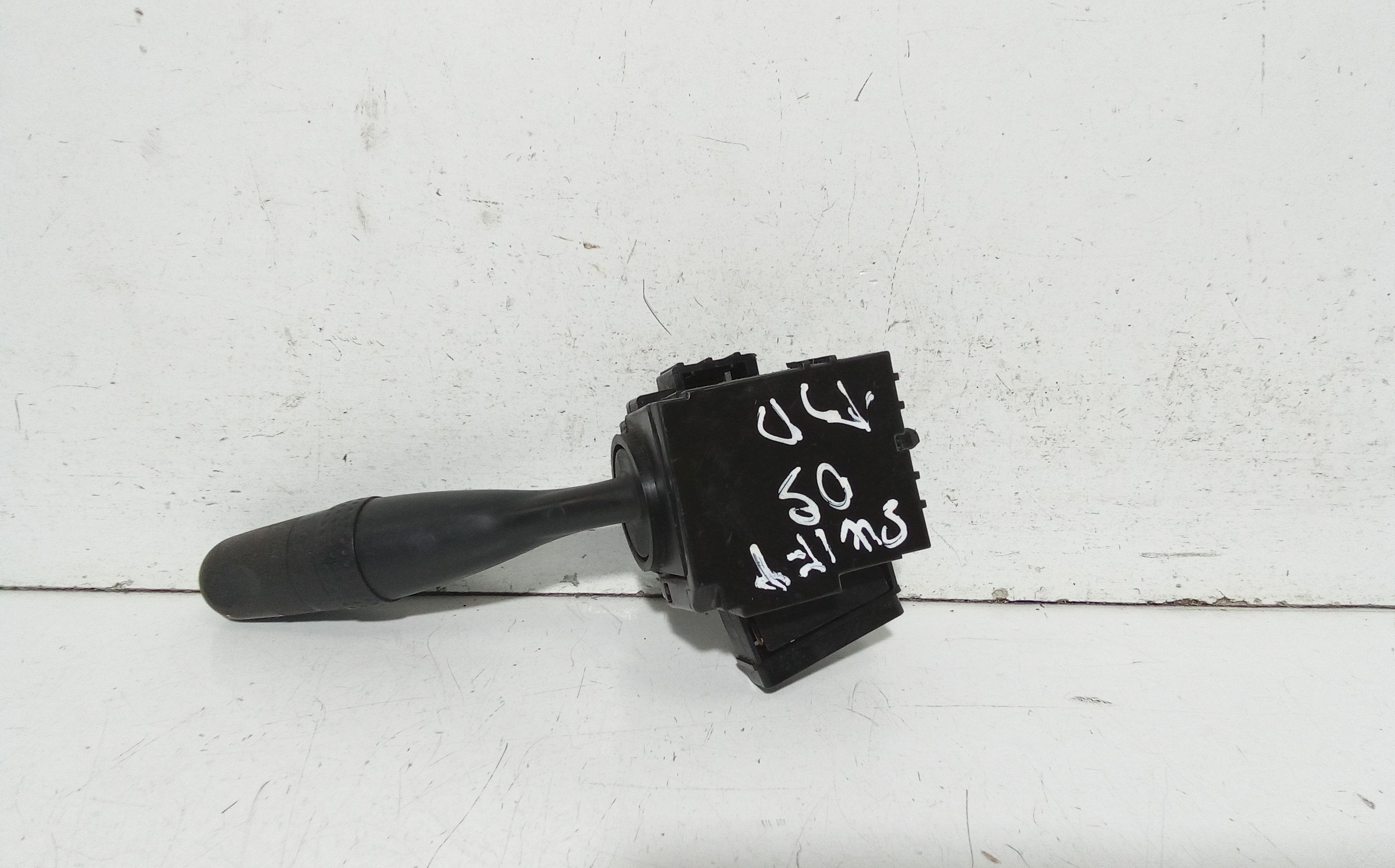 Devioluci destro SUZUKI Swift 4 Serie (04>10)