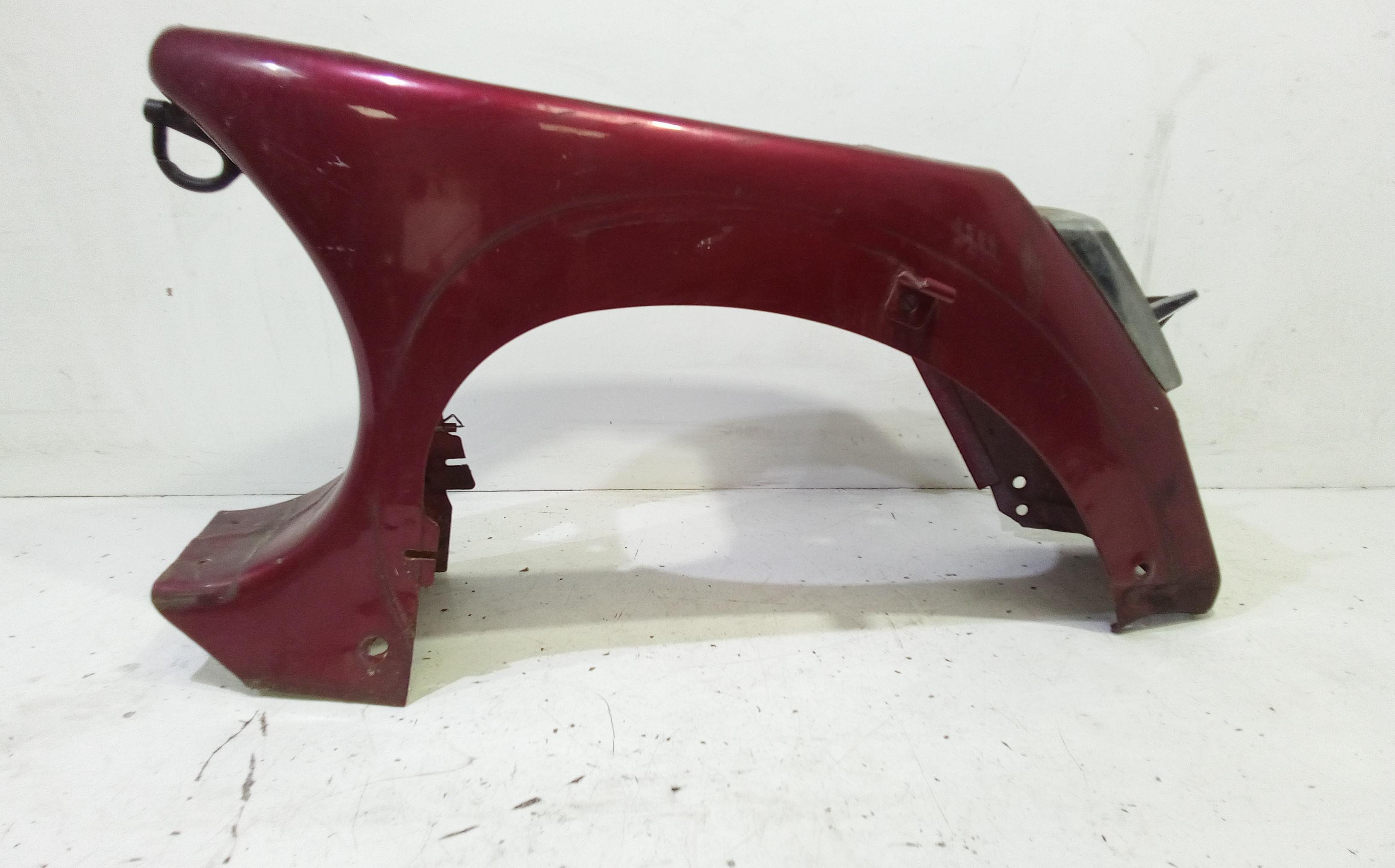 Carena centrale inferiore sella PIAGGIO Vespa PX 125cc (94>06)