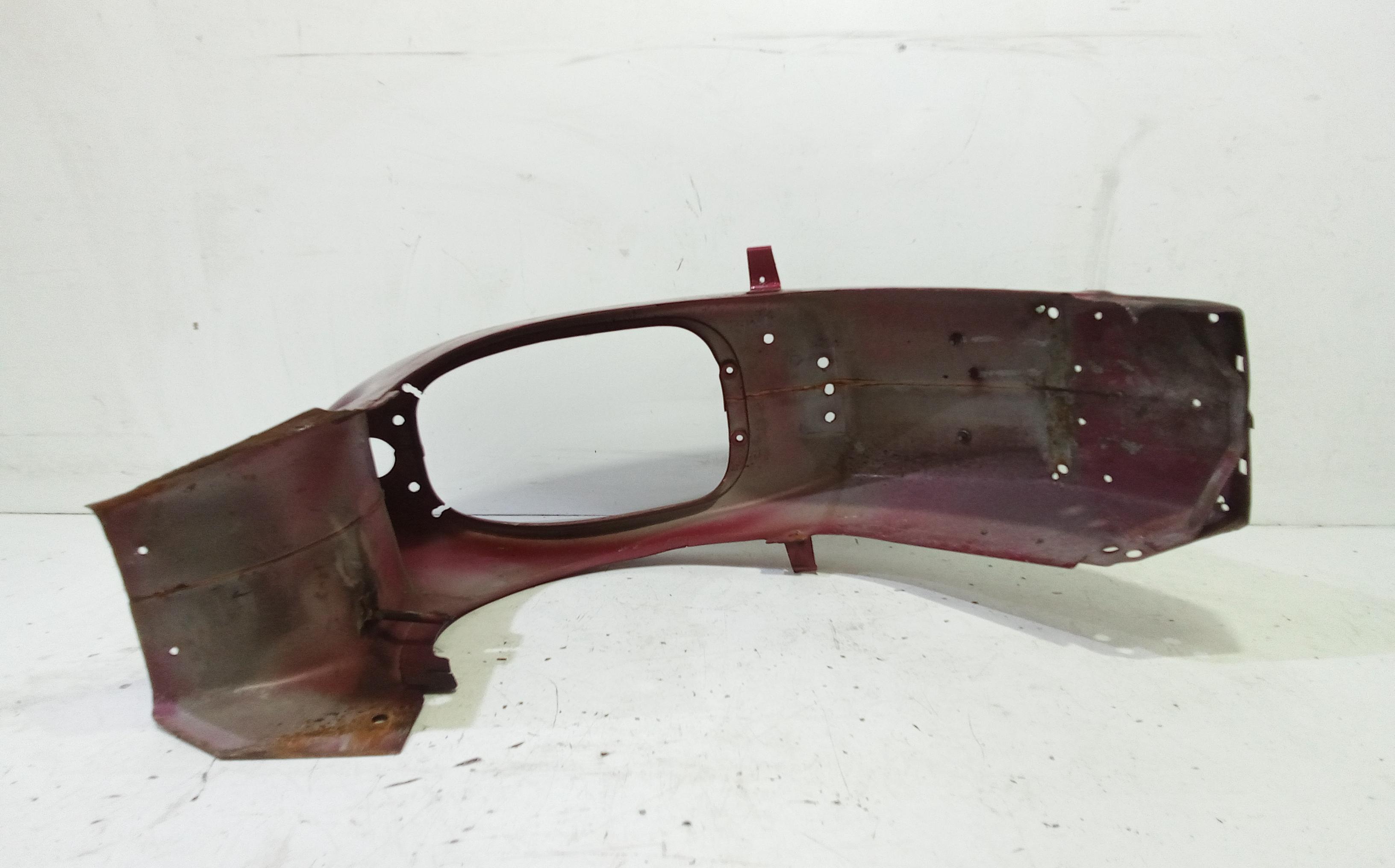 Carena centrale inferiore sella PIAGGIO Vespa PX 125cc (94>06)