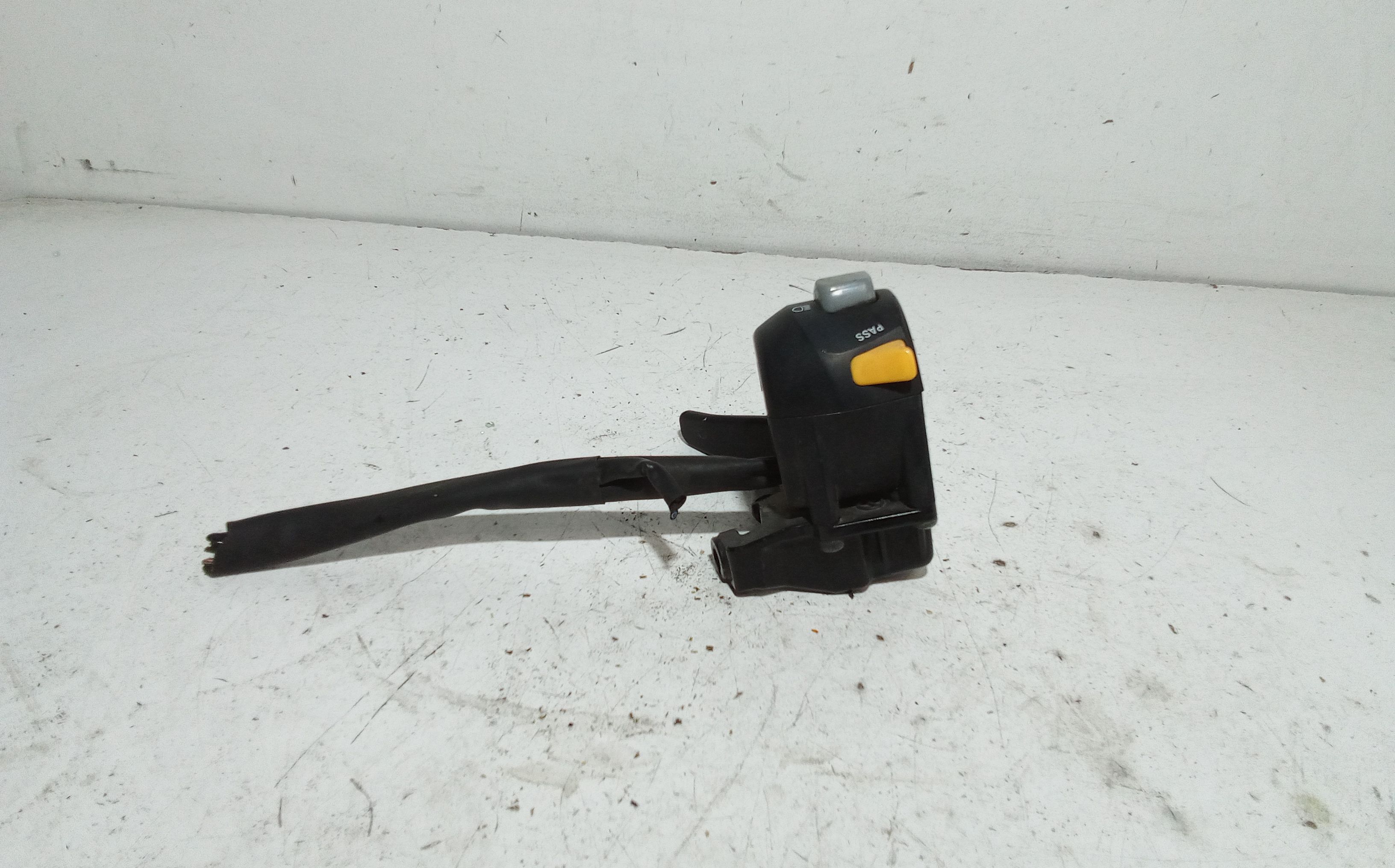 Comando luci Yamaha Tmax 500cc