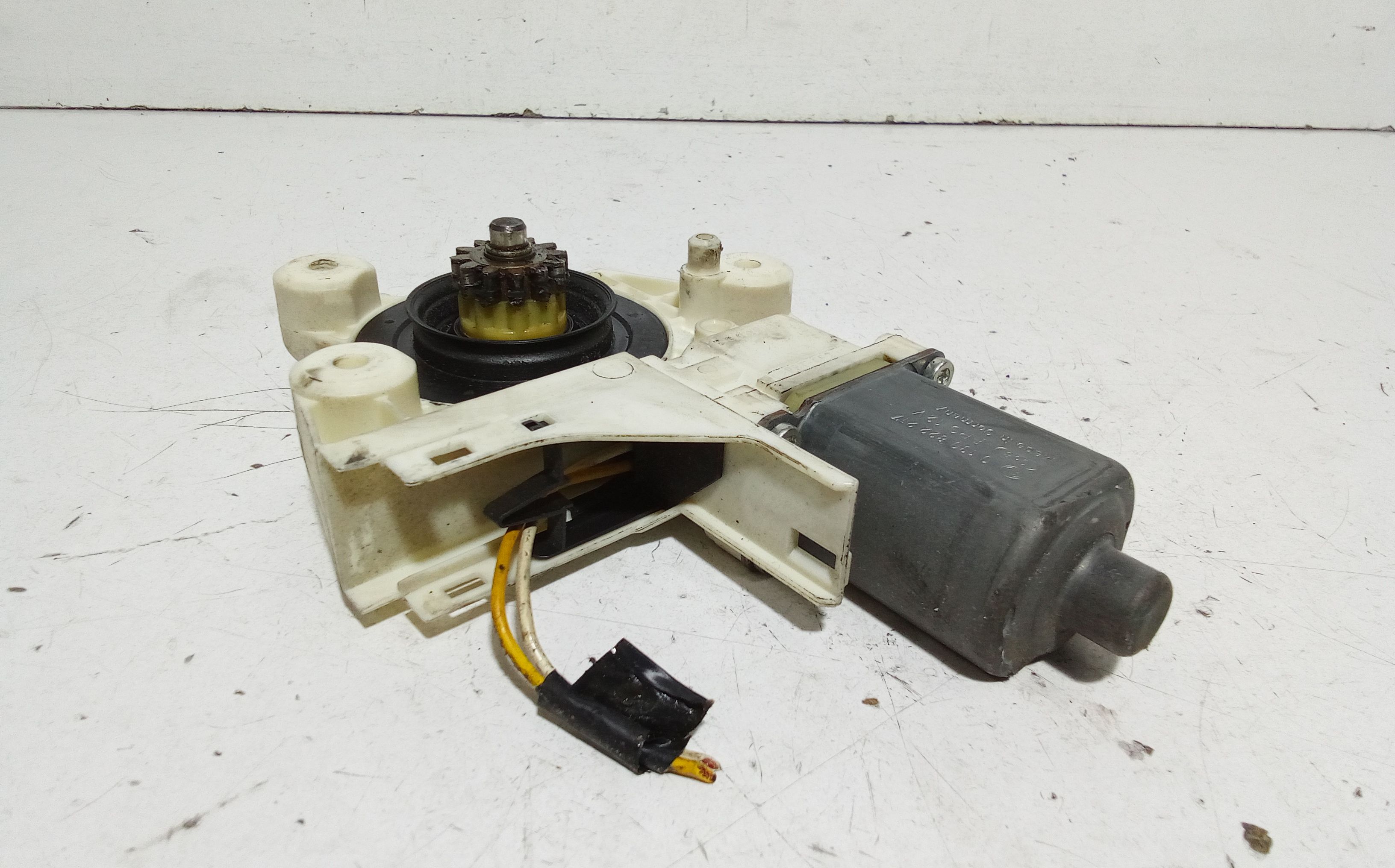 Motorino Alzavetro anteriore Sinistro FORD Focus Berlina 3 Serie