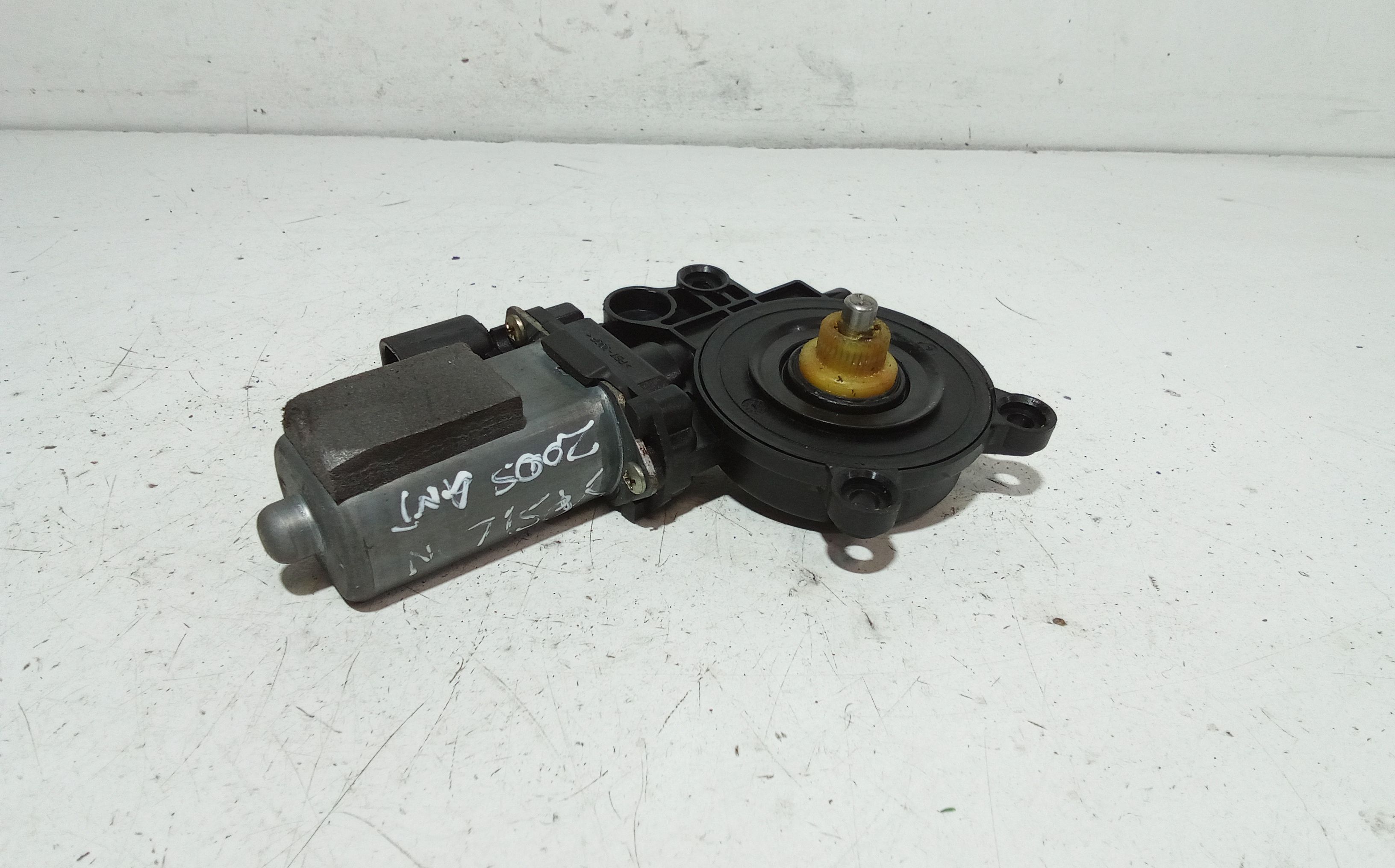 Motorino Alzavetro anteriore Sinistro LANCIA Ypsilon 1 Serie