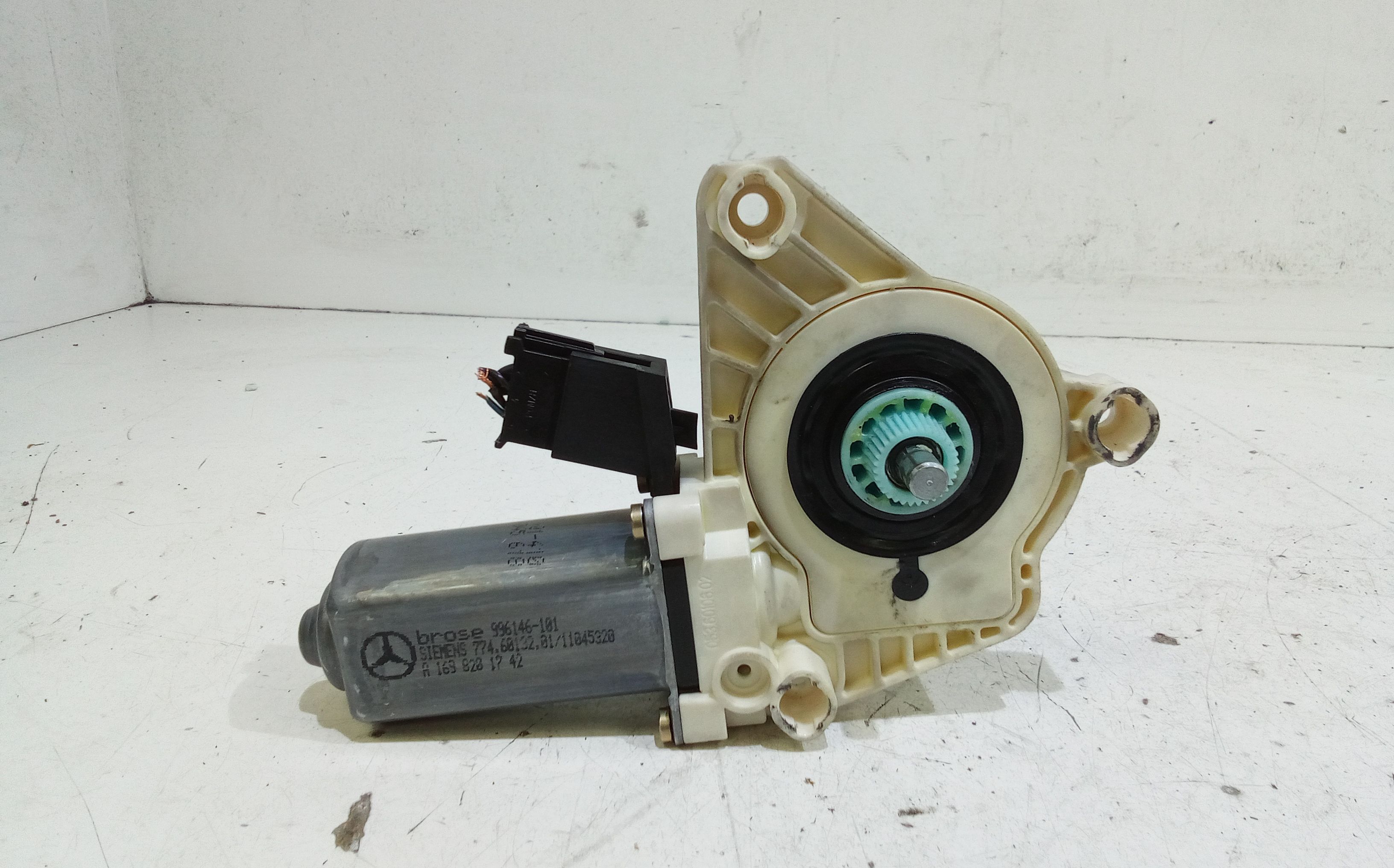 Motorino Alzavetro anteriore Sinistro MERCEDES Classe A W169 3 Serie