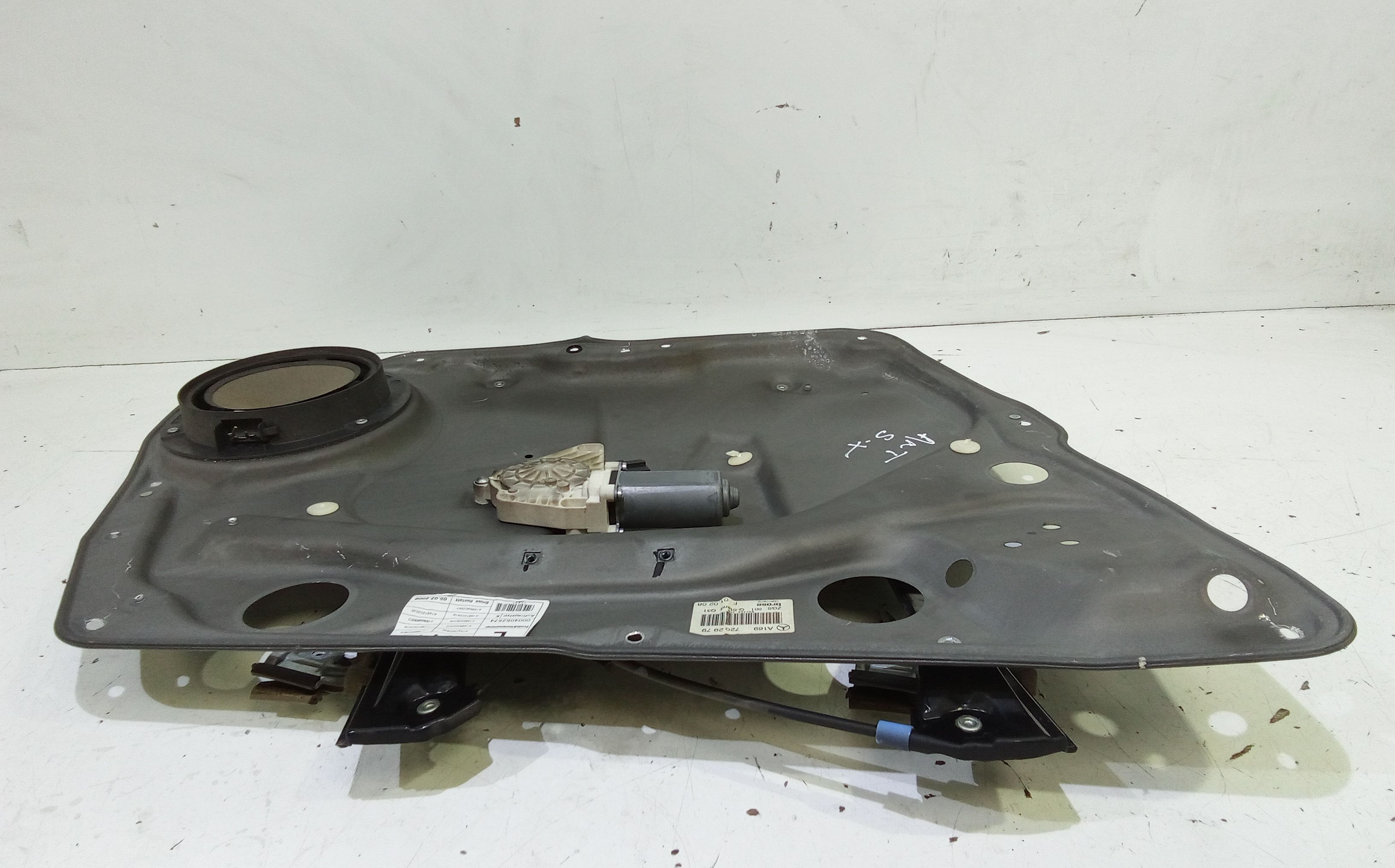 Cremagliera anteriore sinistra Guida MERCEDES Classe A W169 3 Serie