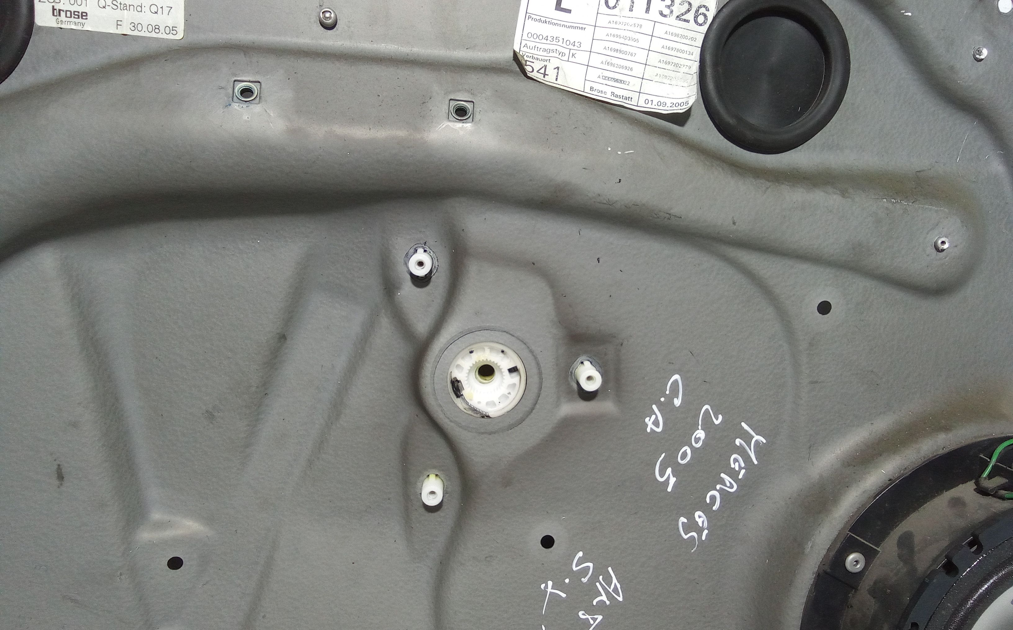 Cremagliera anteriore sinistra Guida MERCEDES Classe A W169 3 Serie