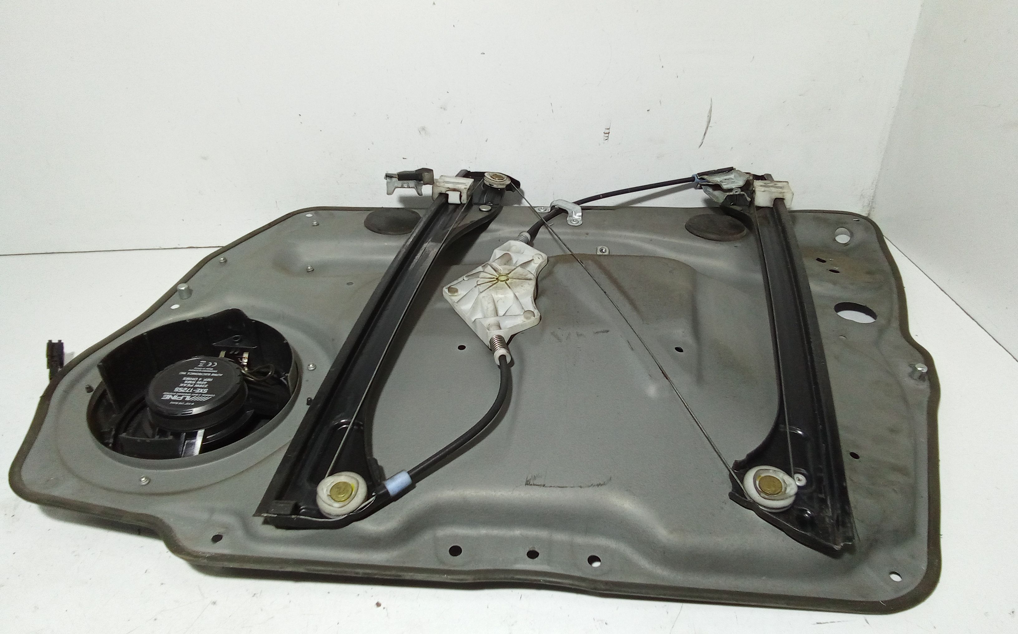 Cremagliera anteriore sinistra Guida MERCEDES Classe A W169 3 Serie