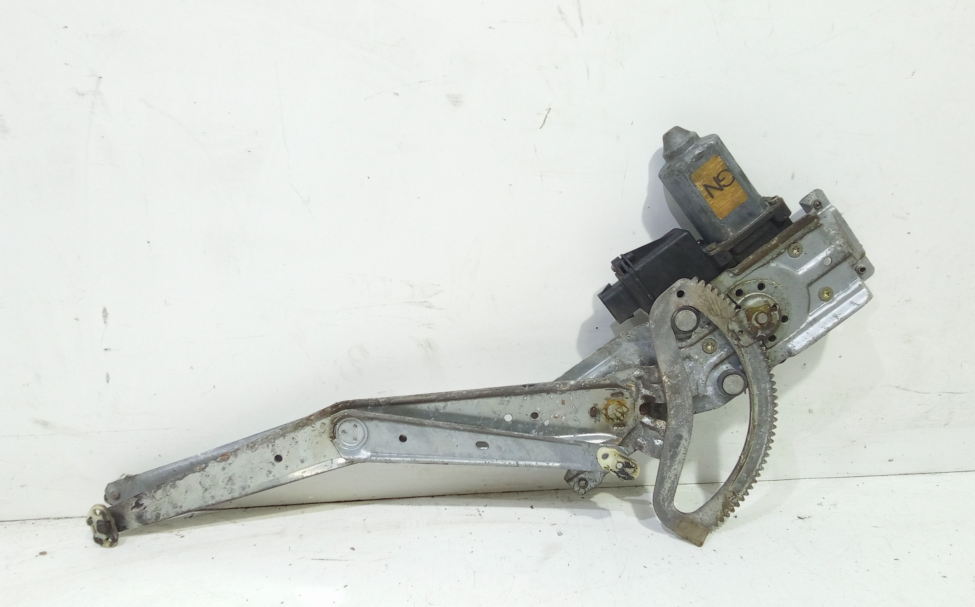 Cremagliera anteriore sinistra Guida OPEL Corsa B 2 Serie 3P