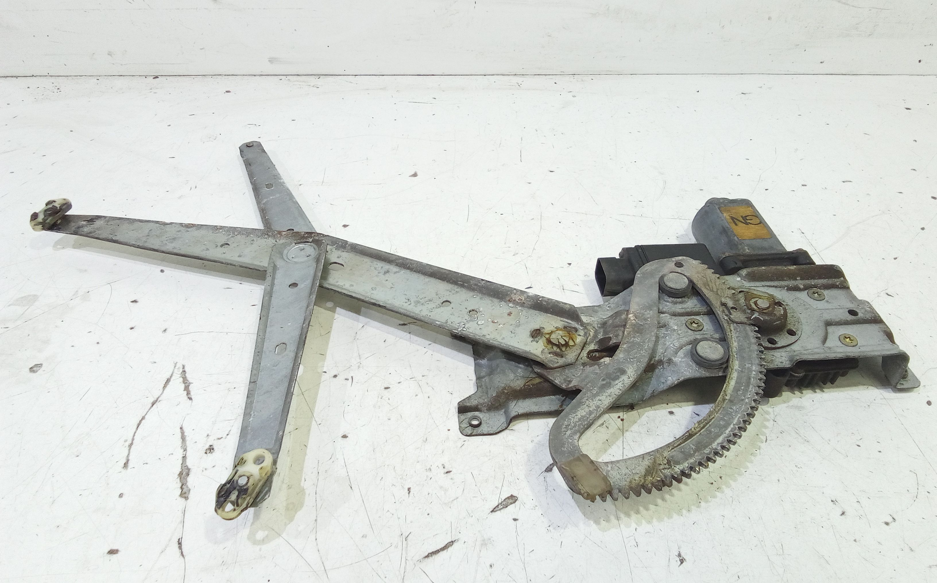 Cremagliera anteriore sinistra Guida OPEL Corsa B 2 Serie 3P