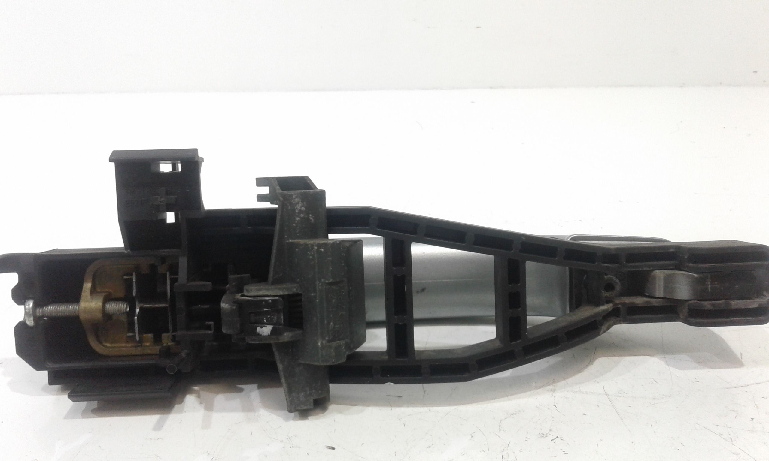 Maniglia esterna Posteriore Sinistra FORD C - Max Serie (03>07)