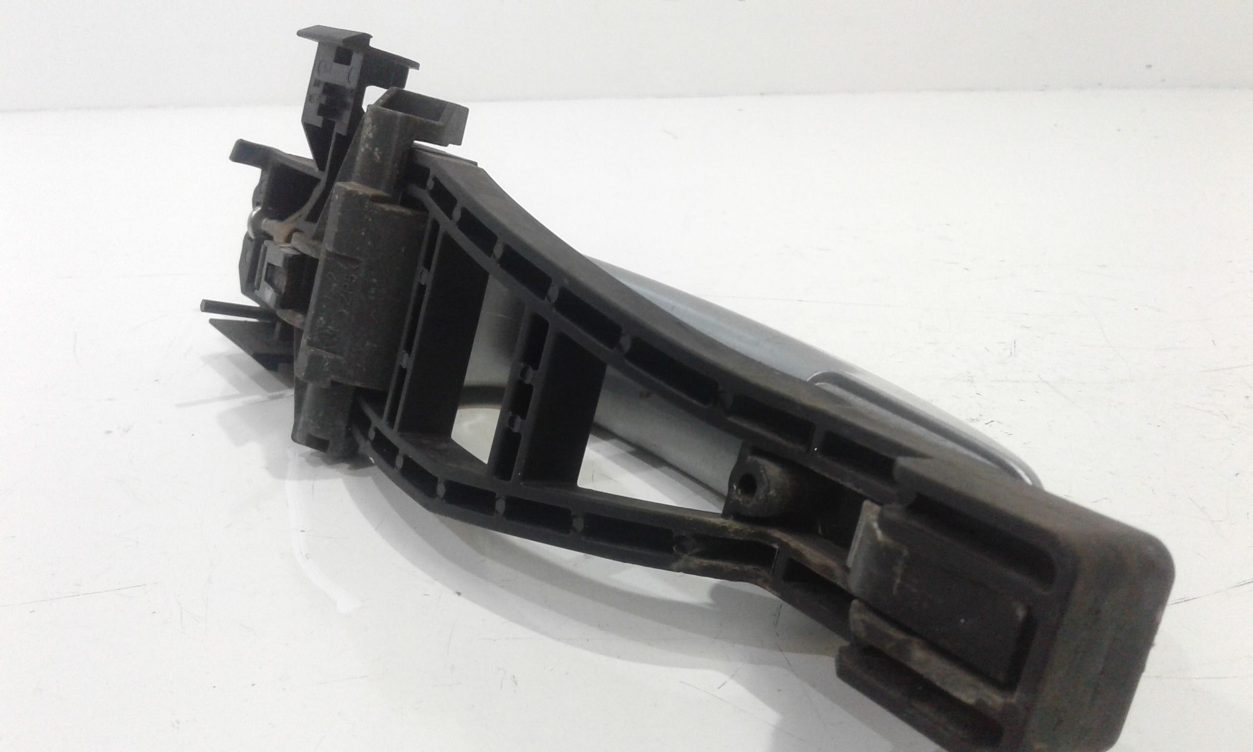 Maniglia esterna Posteriore Sinistra FORD C - Max Serie (03>07)