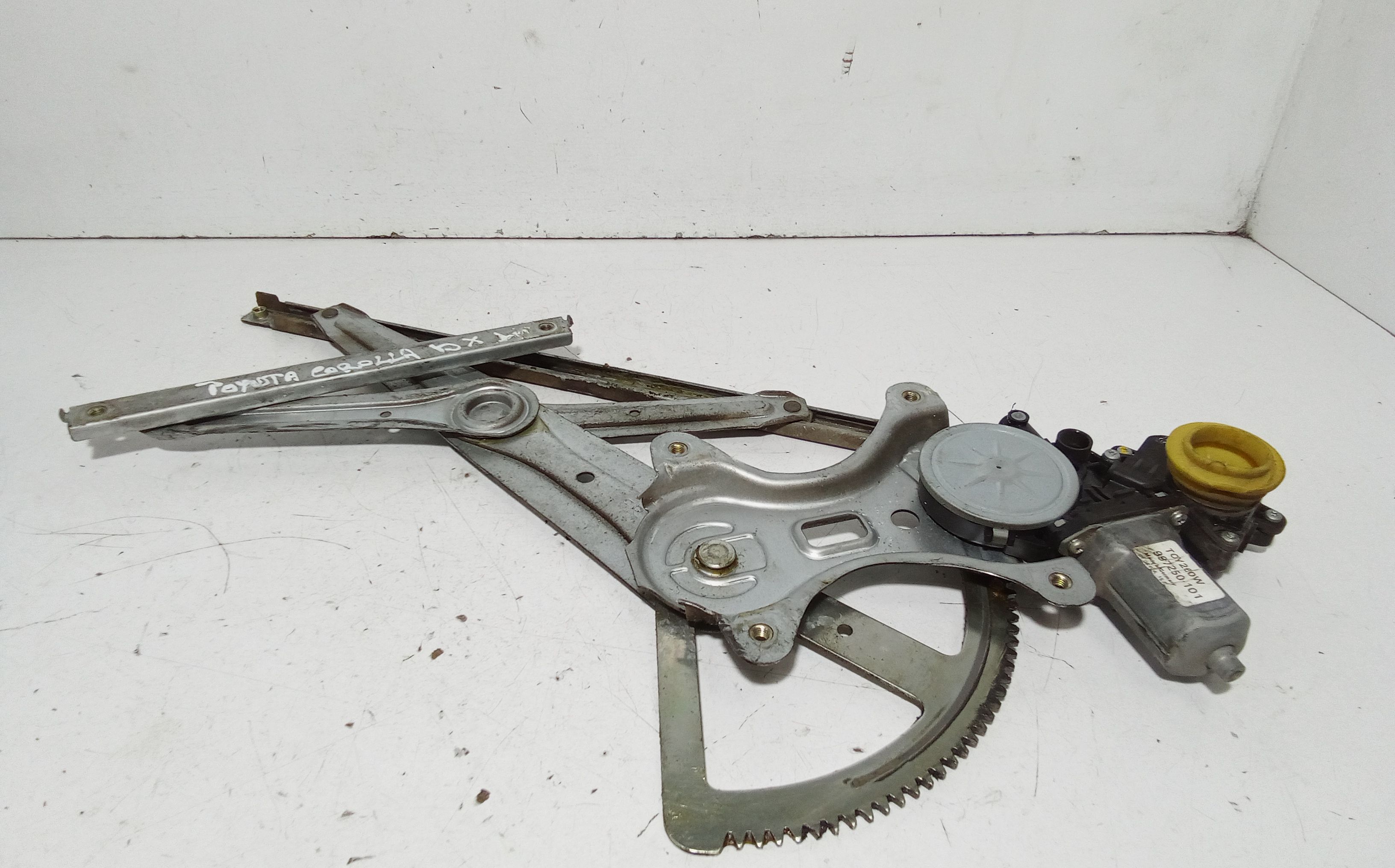 Cremagliera anteriore destra passeggero TOYOTA Corolla Berlina 4 Serie