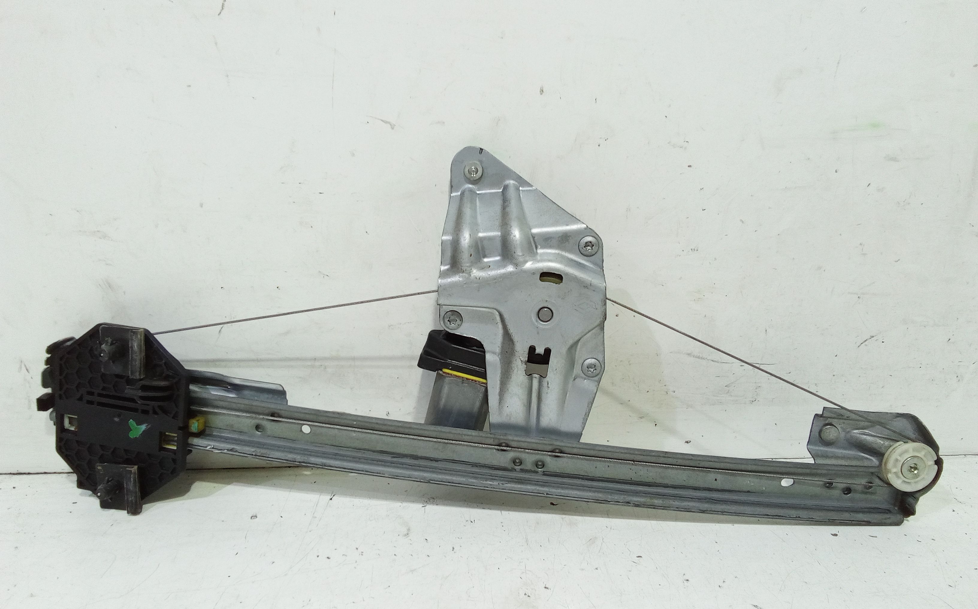 Cremagliera anteriore destra passeggero DACIA Duster 1 Serie