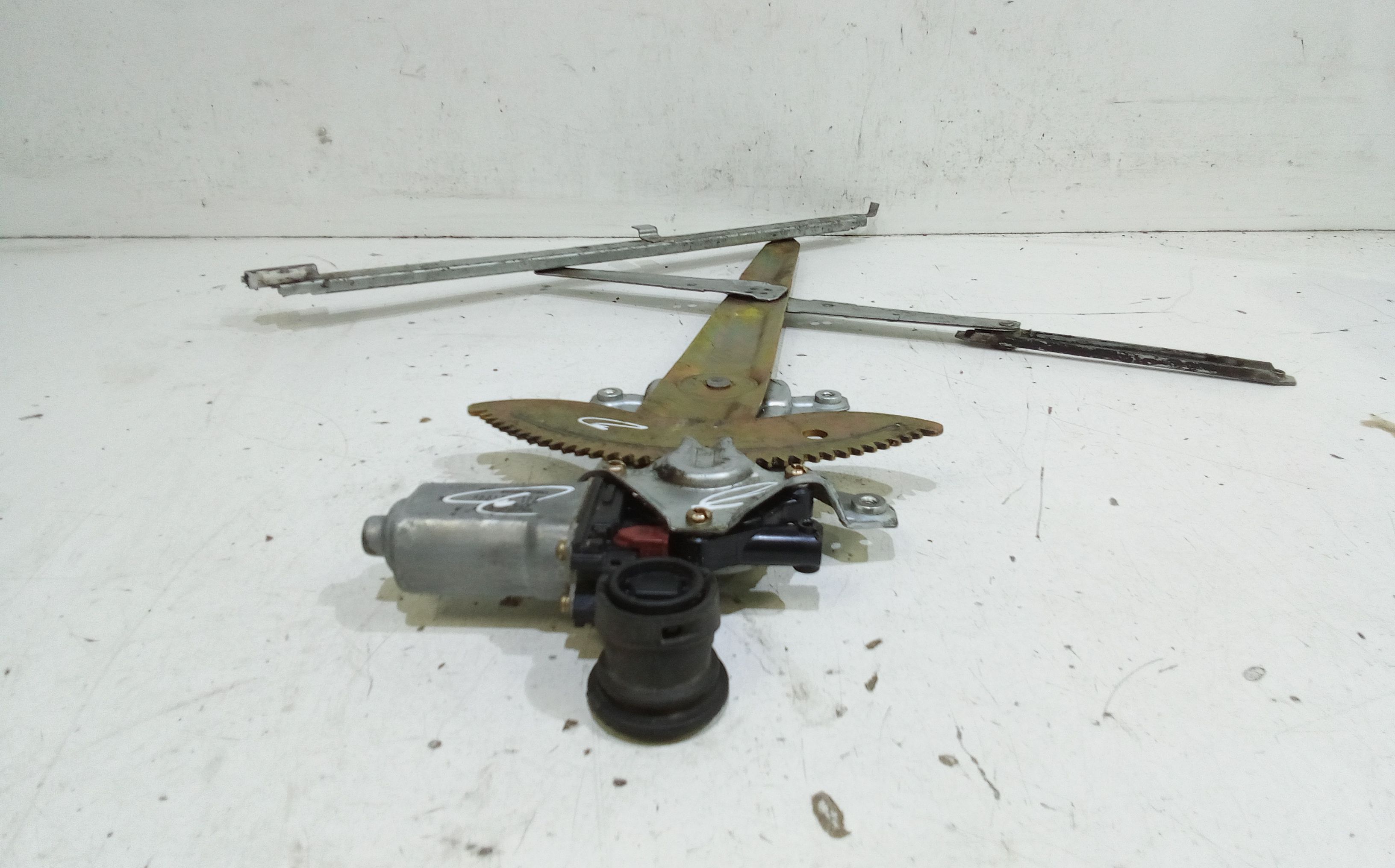 Cremagliera anteriore destra passeggero DAIHATSU YRV Serie