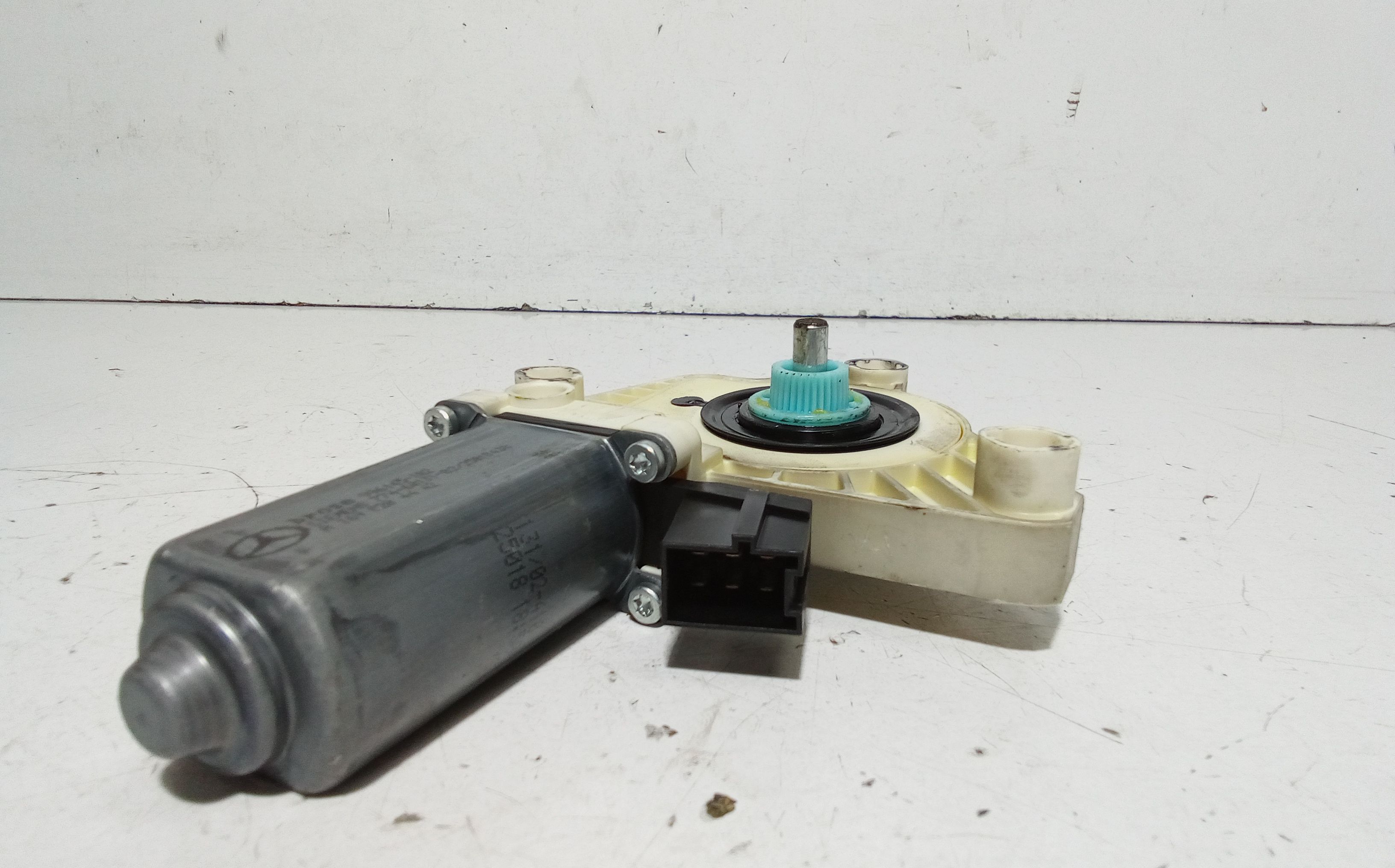 Motorino Alzavetro anteriore destra MERCEDES Classe B W245 1 Serie