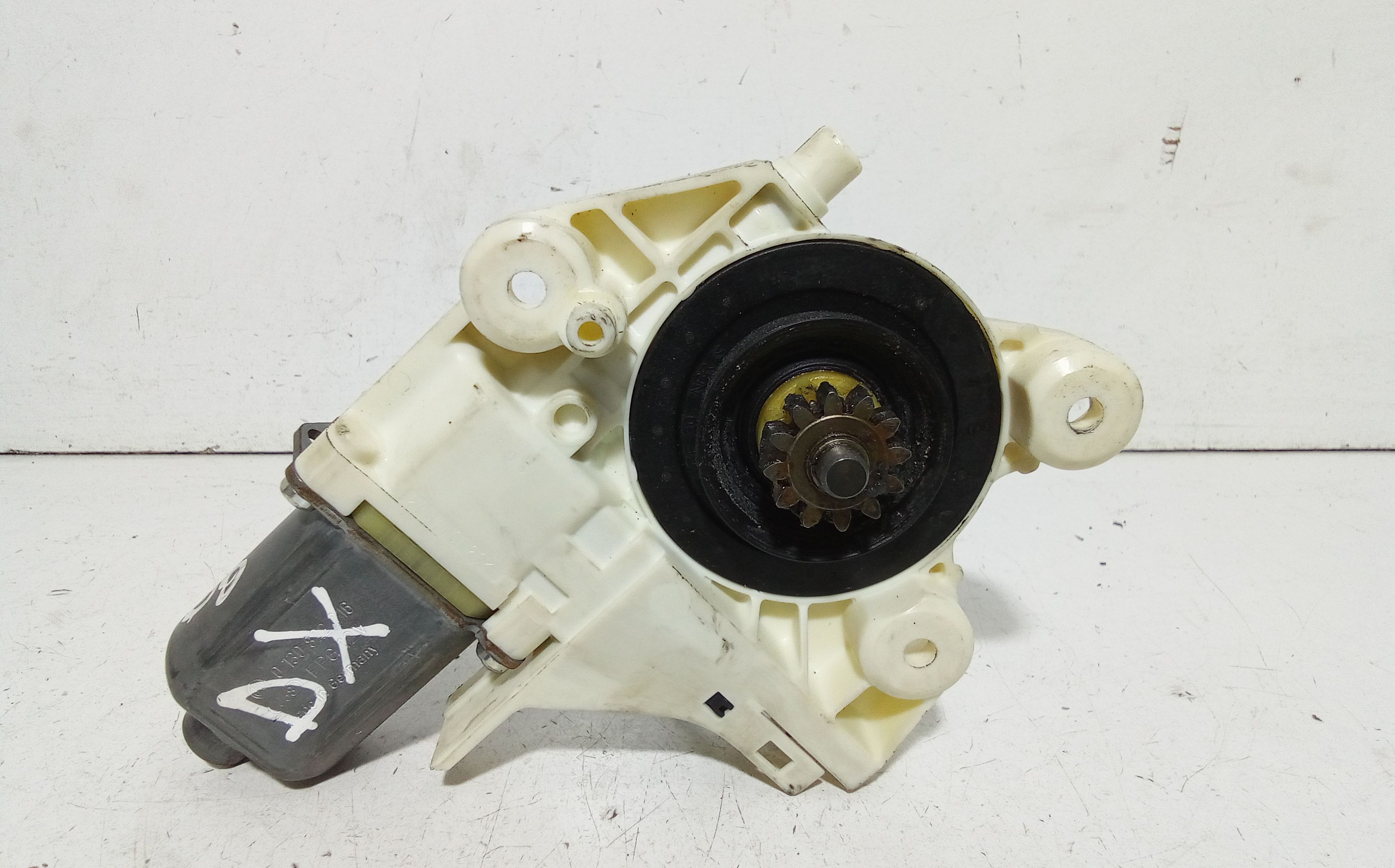 Motorino Alzavetro anteriore destra FORD Focus Berlina 3 Serie