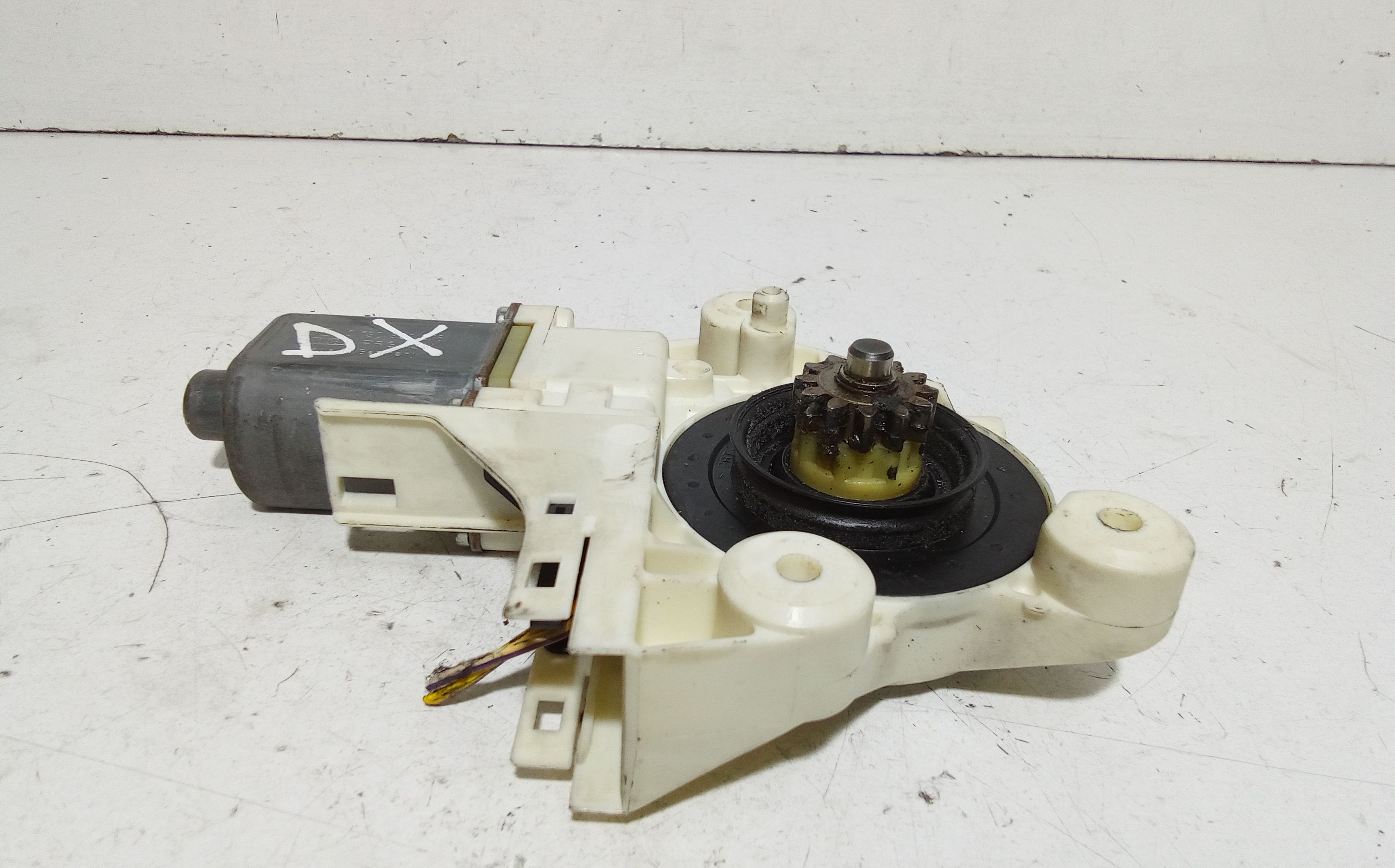 Motorino Alzavetro anteriore destra FORD Focus Berlina 3 Serie