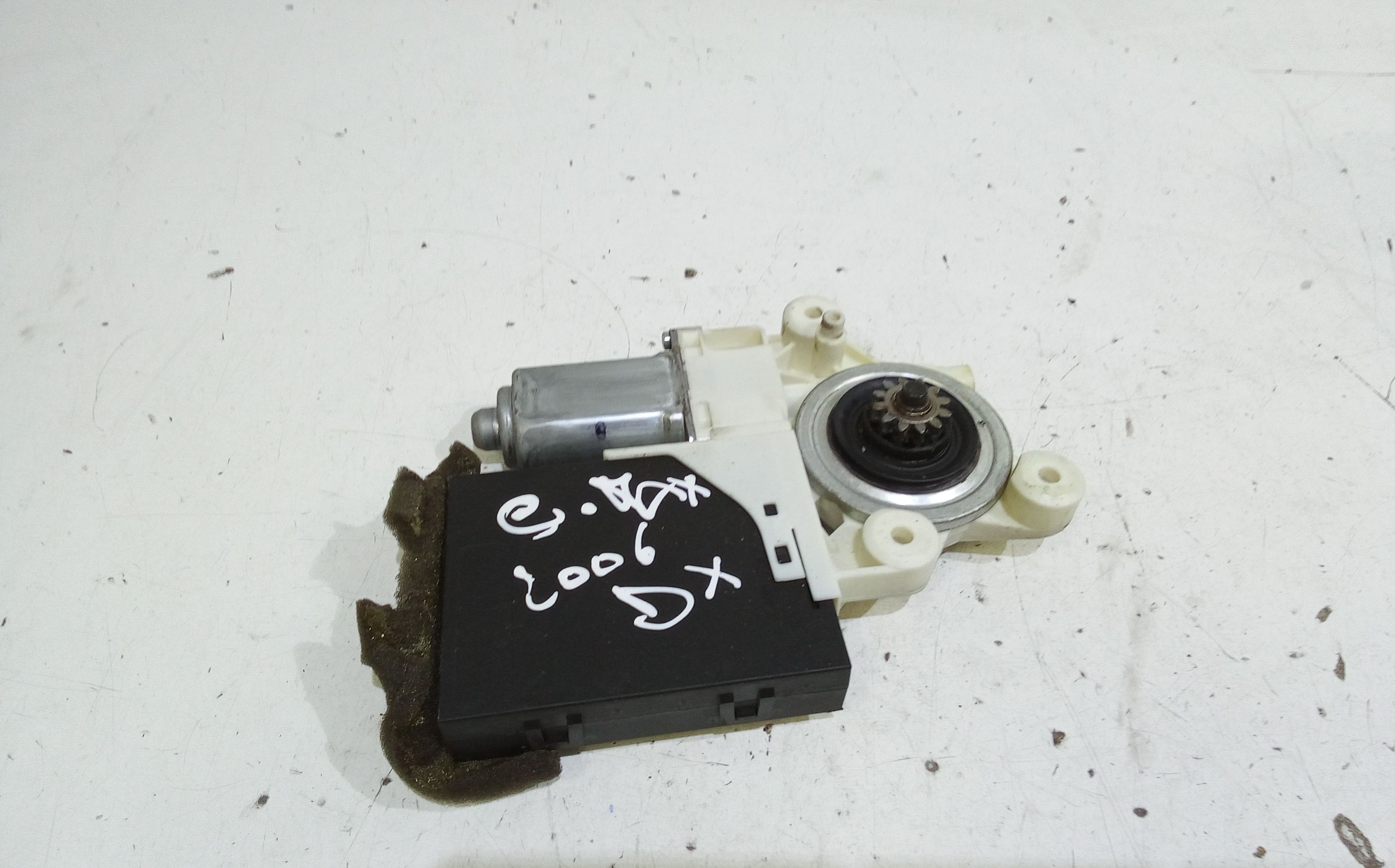 Motorino Alzavetro anteriore destra FORD C - Max Serie (03>07)