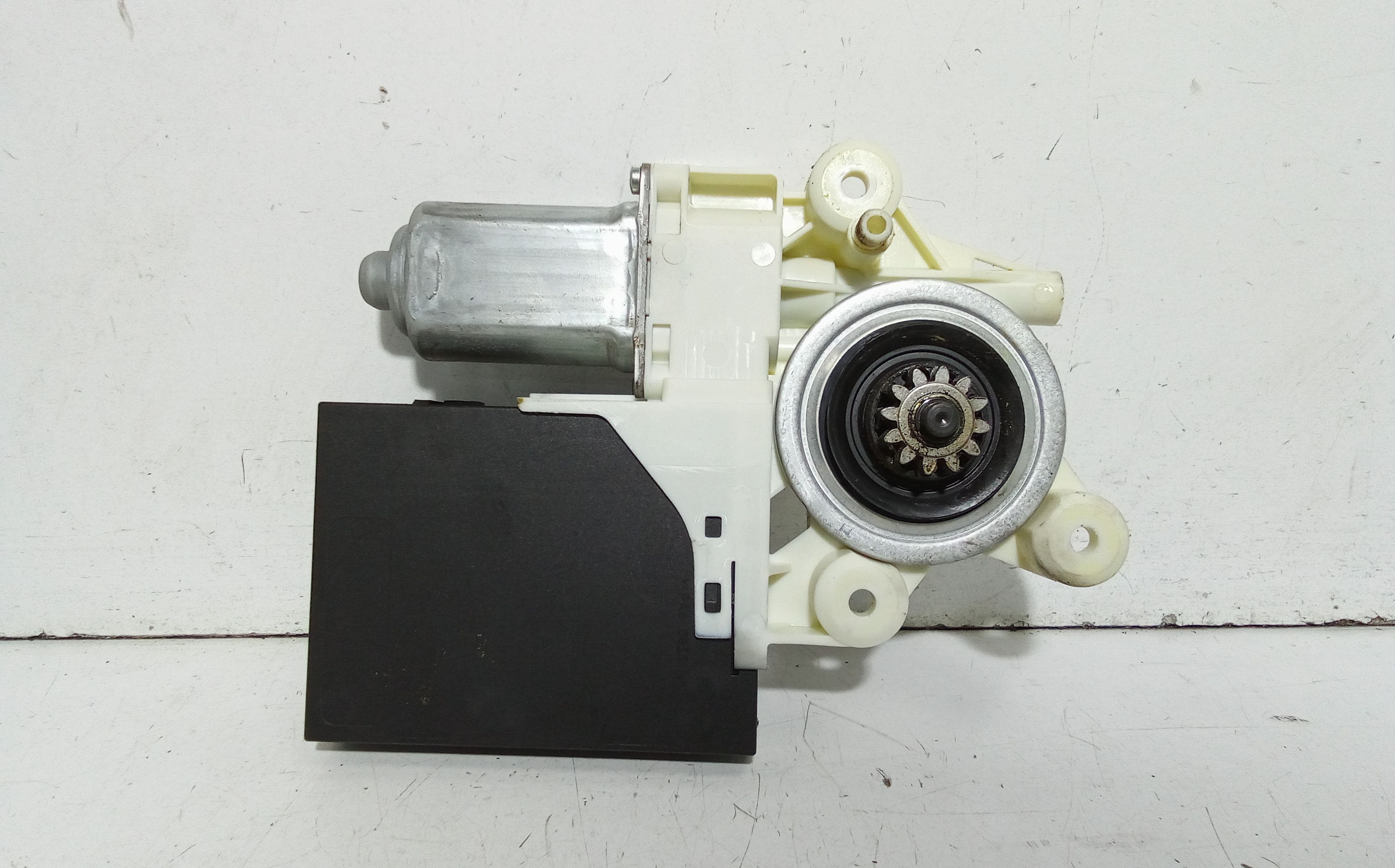 Motorino Alzavetro anteriore destra VOLVO V50 1 Serie