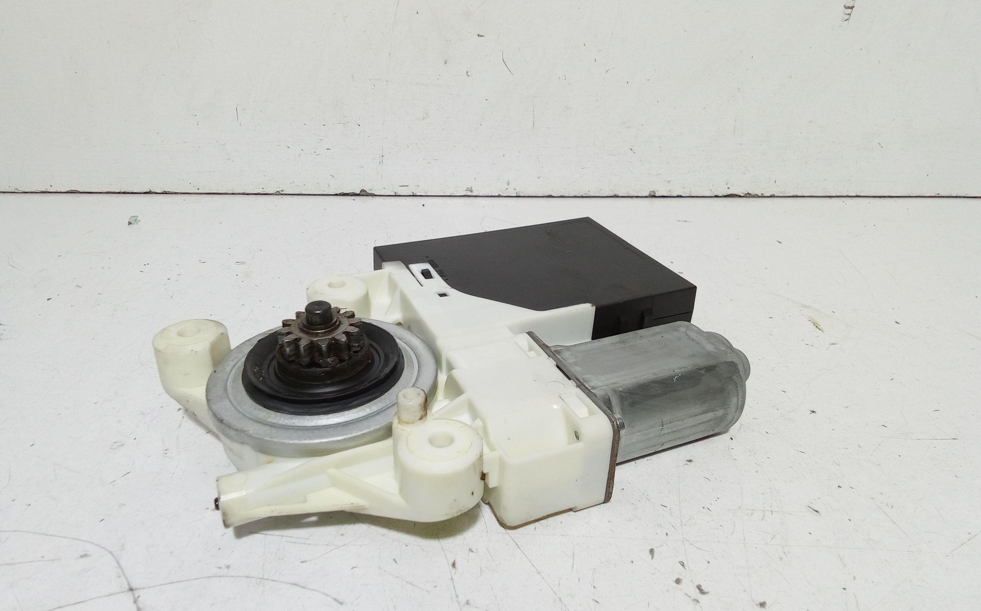 Motorino Alzavetro anteriore destra VOLVO V50 1 Serie