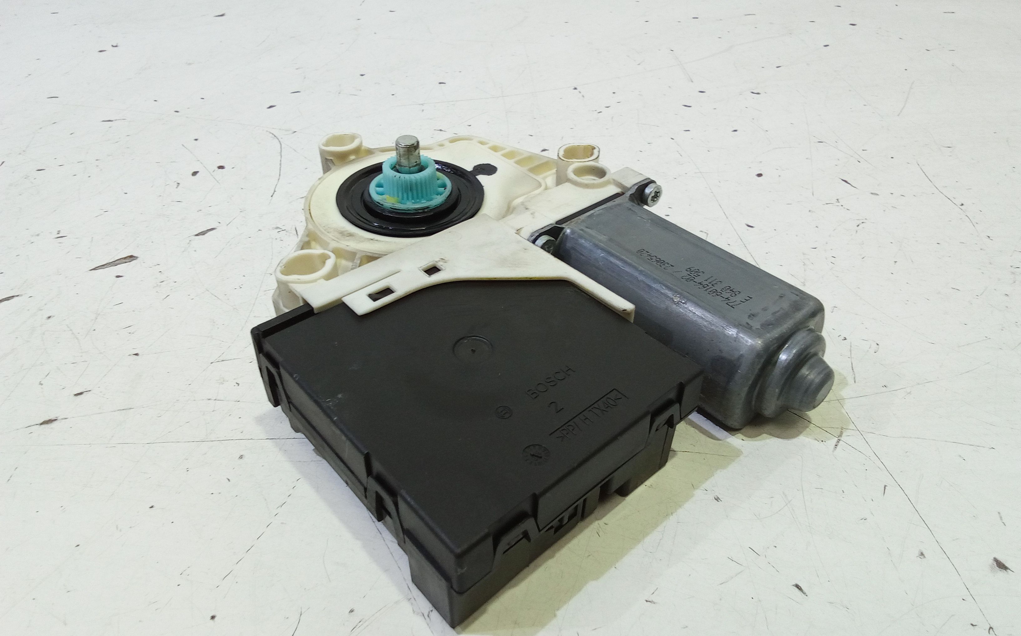 Motorino Alzavetro anteriore destra VOLKSWAGEN Golf 5 Berlina (03>08)