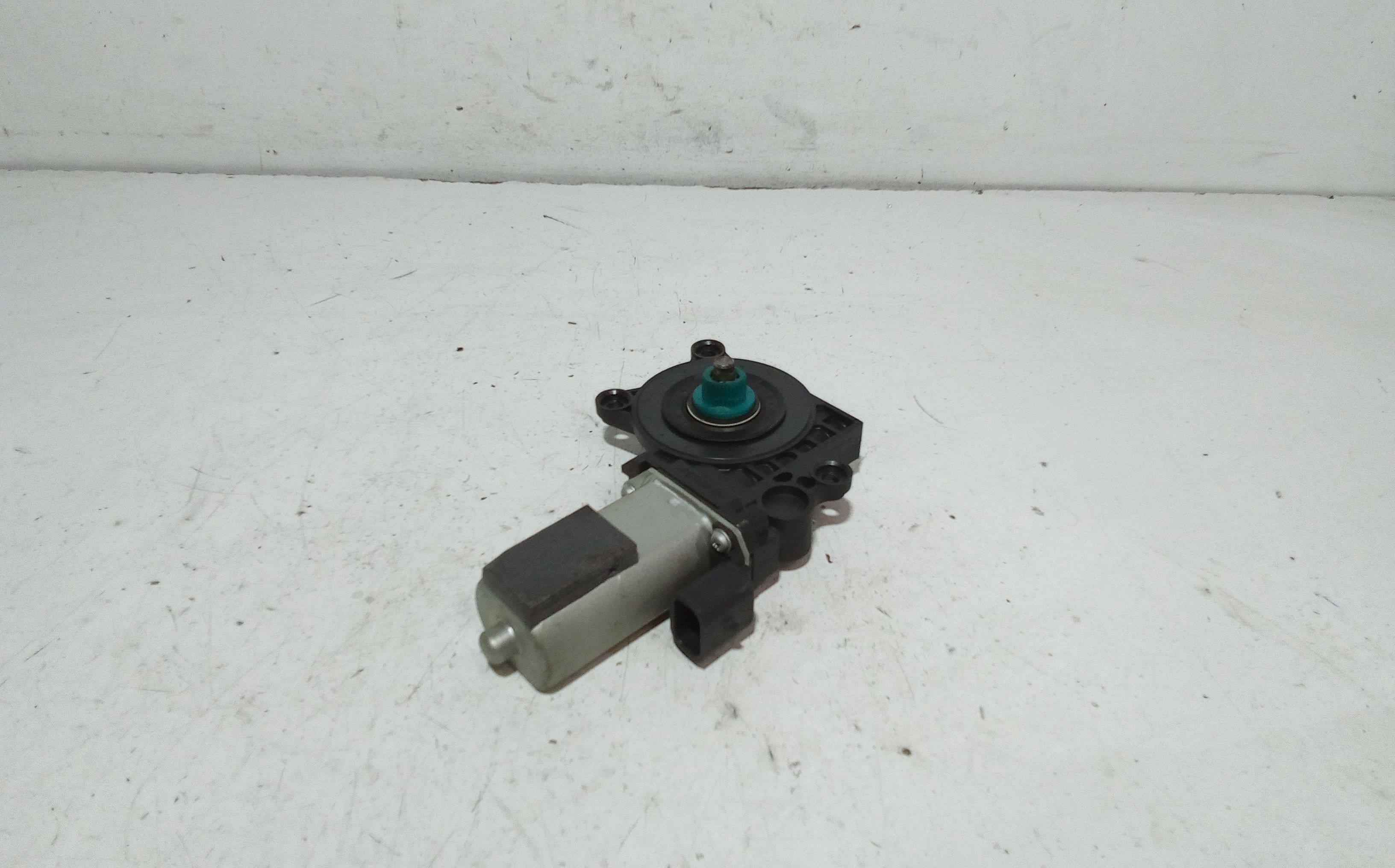 Motorino Alzavetro anteriore destra LANCIA Ypsilon 1 Serie